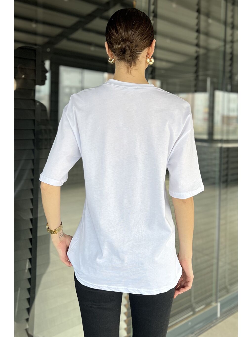 Beyaz Kadın Ön Baskılı Bisiklet Yaka Oversize Tişört-2