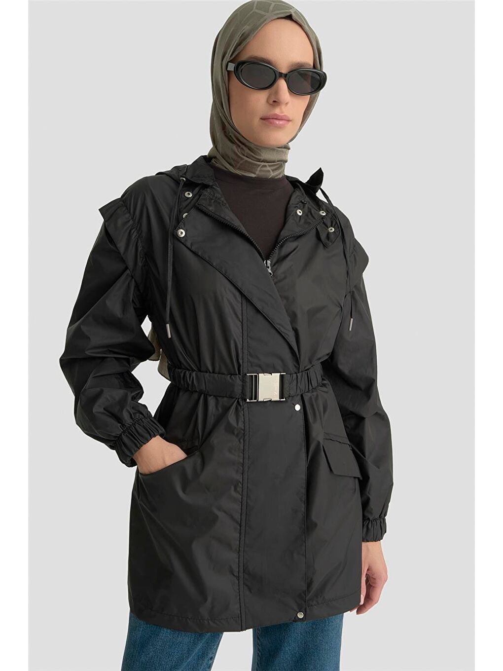 Seyyar Kollu Ve Kapüşonlu Yağmurluk 25Y7816 Siyah-3