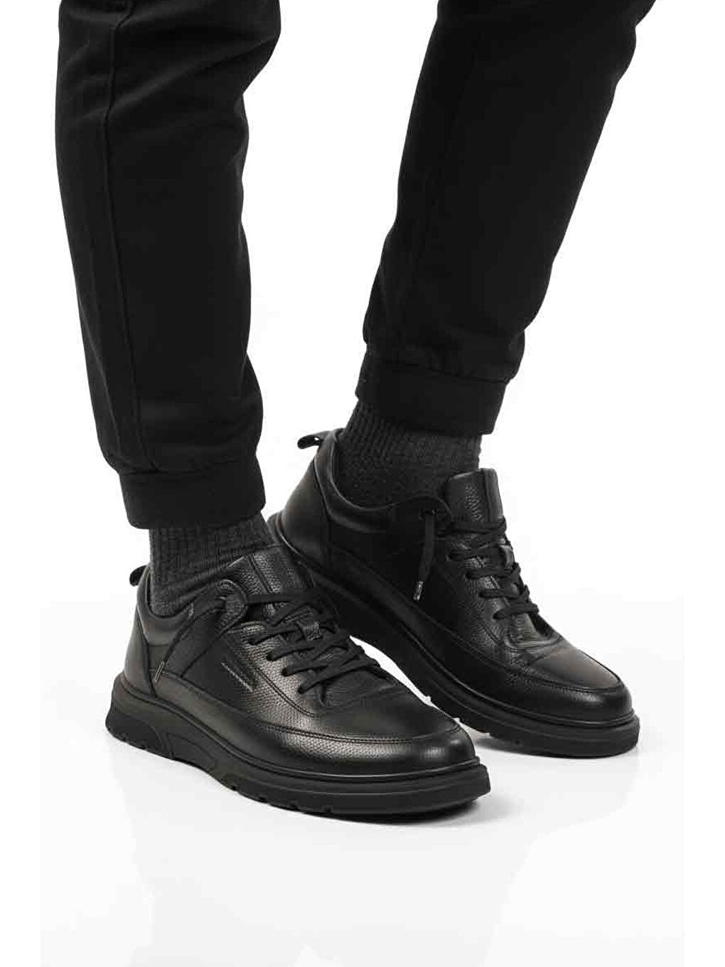 Siyah Floter Hakiki Deri Masaj Etkili Erkek Casual Ayakkabı 260044 M-1