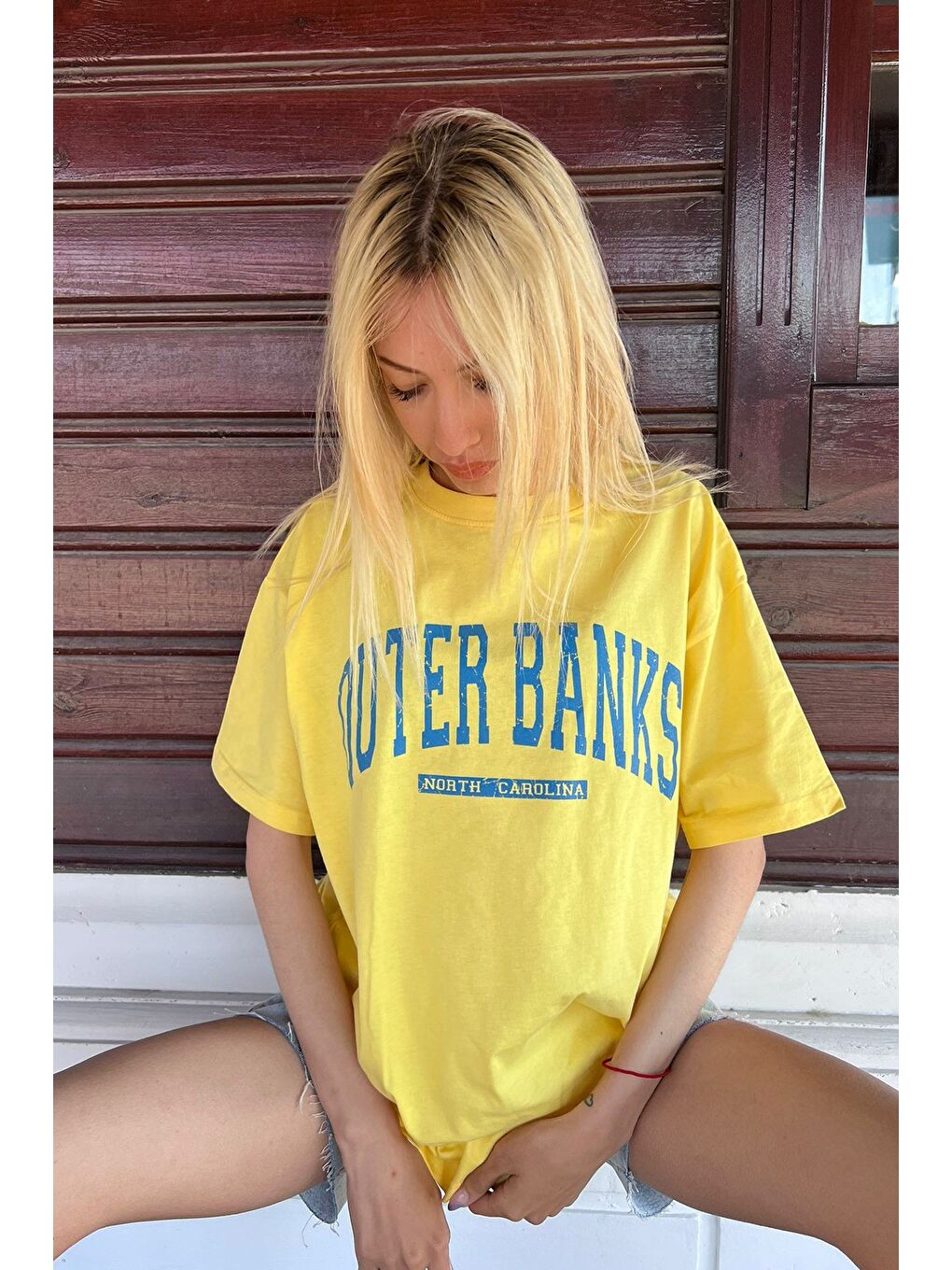 Sarı Baskılı Oversize Yuvarlak Yaka Kadın Tişört-8