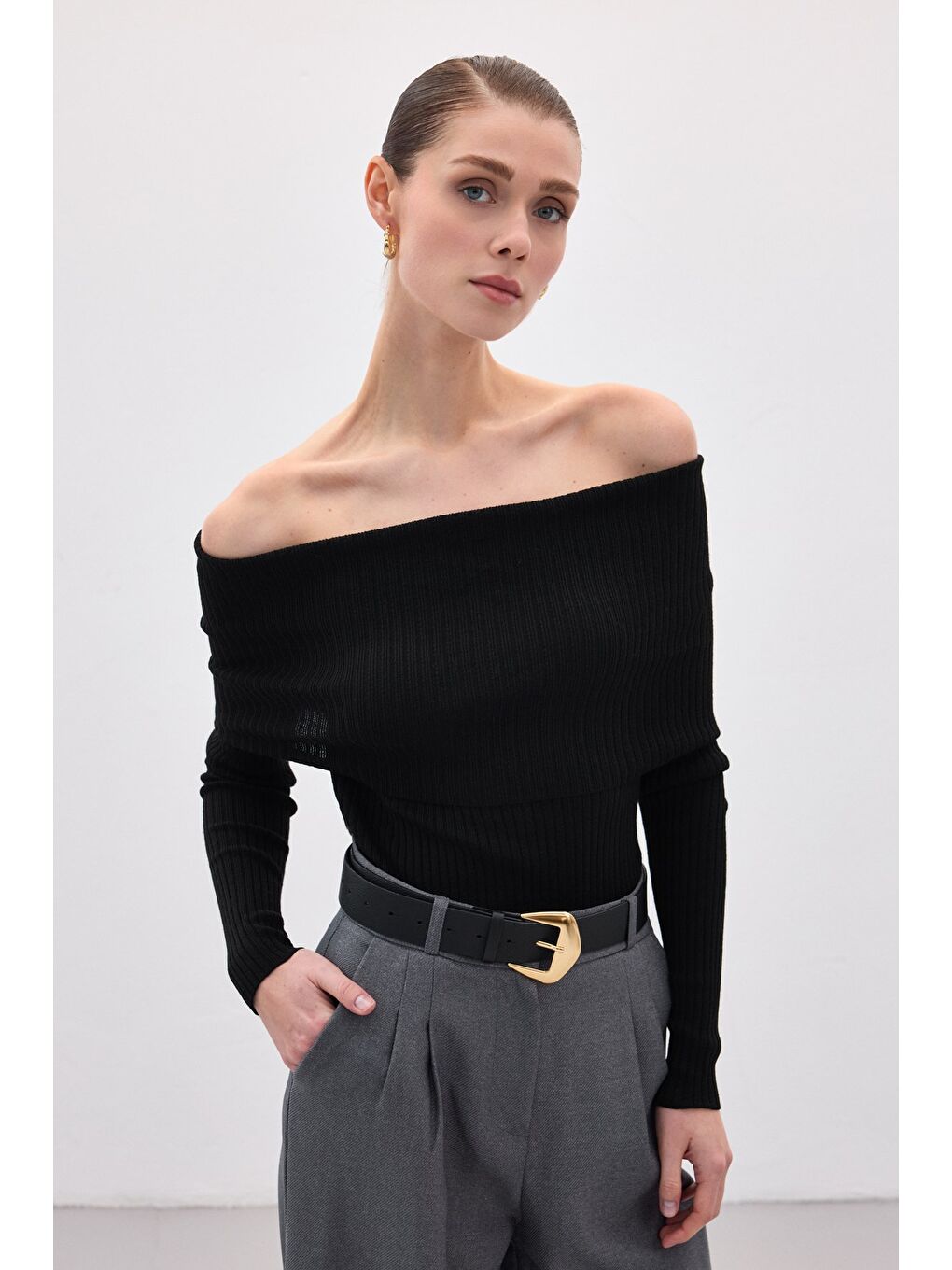 Madonna Yaka Triko - Siyah-5