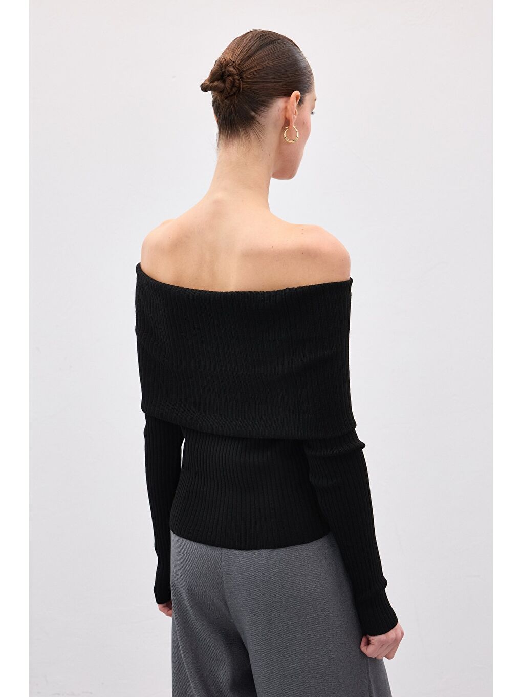 Madonna Yaka Triko - Siyah-7