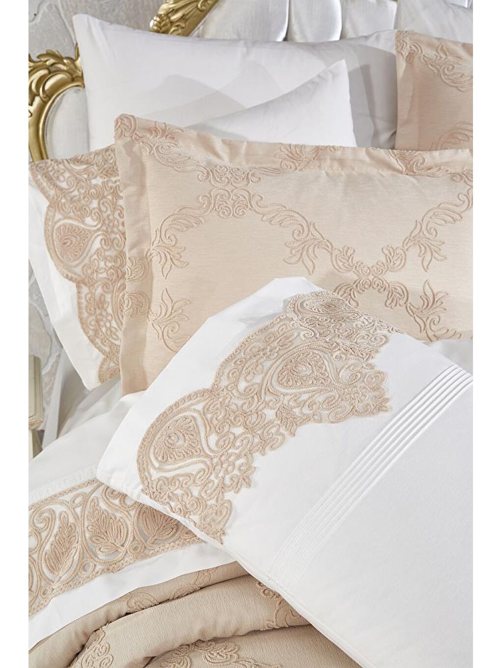 Sahra 10 Parça Battaniyeli Çeyiz Seti Bej-1