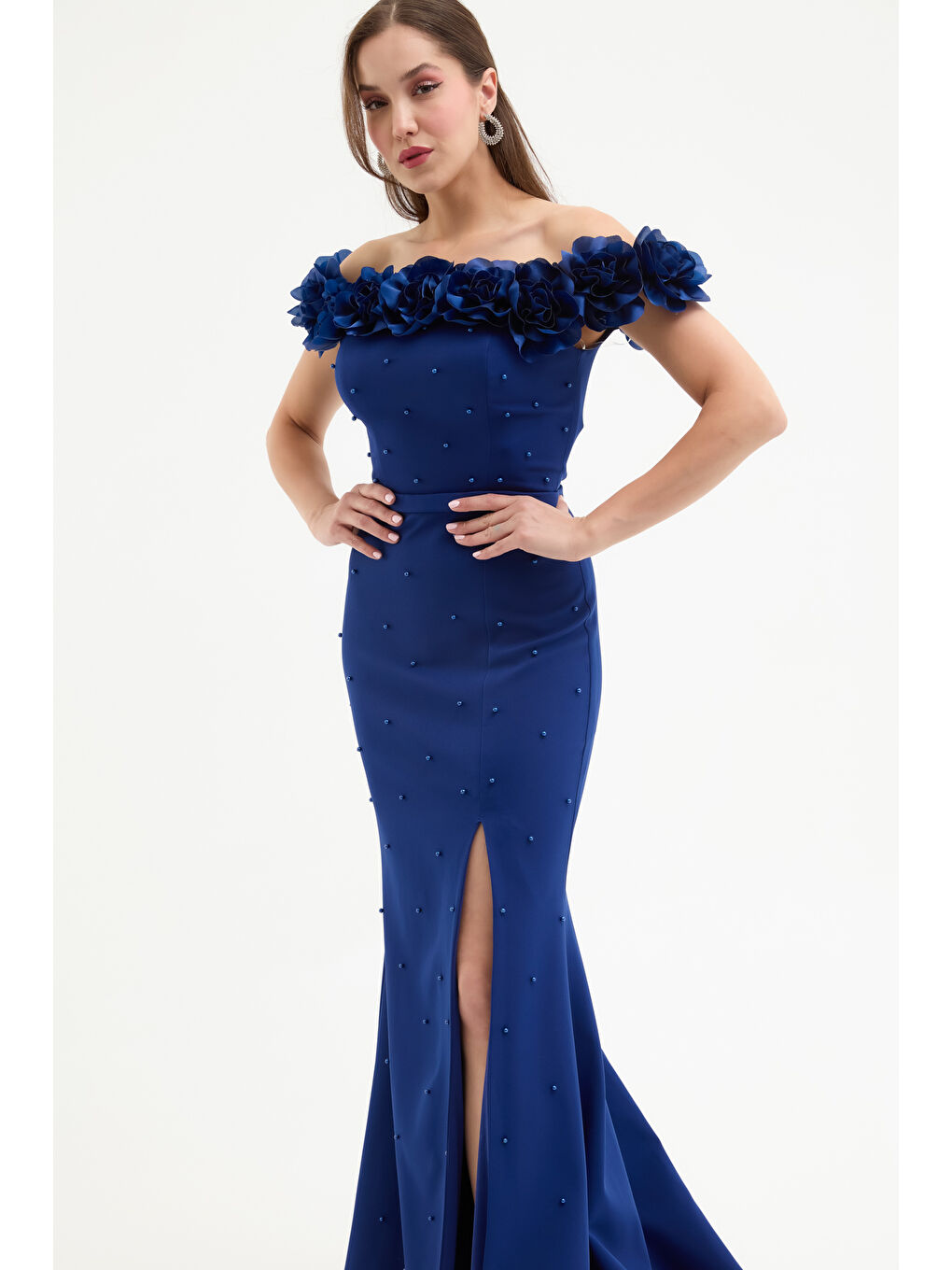 Kadın Lacivert Çiçek Detay Yırtmaçlı Uzun Abiye Elbise-2