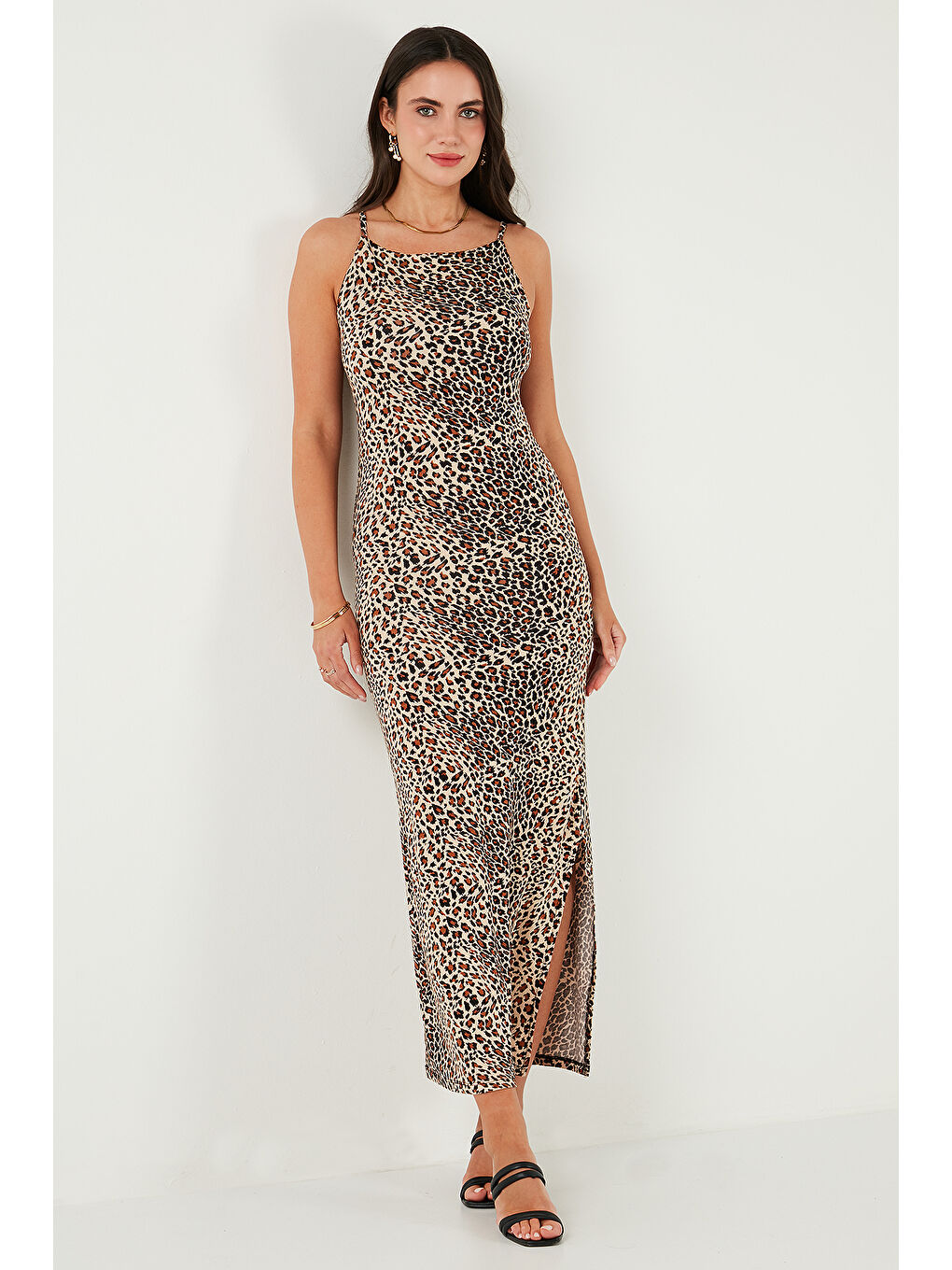 Kahverengi Slim Fit Yırtmaç Detaylı Midi Boy Kadın Elbise 5866224-4