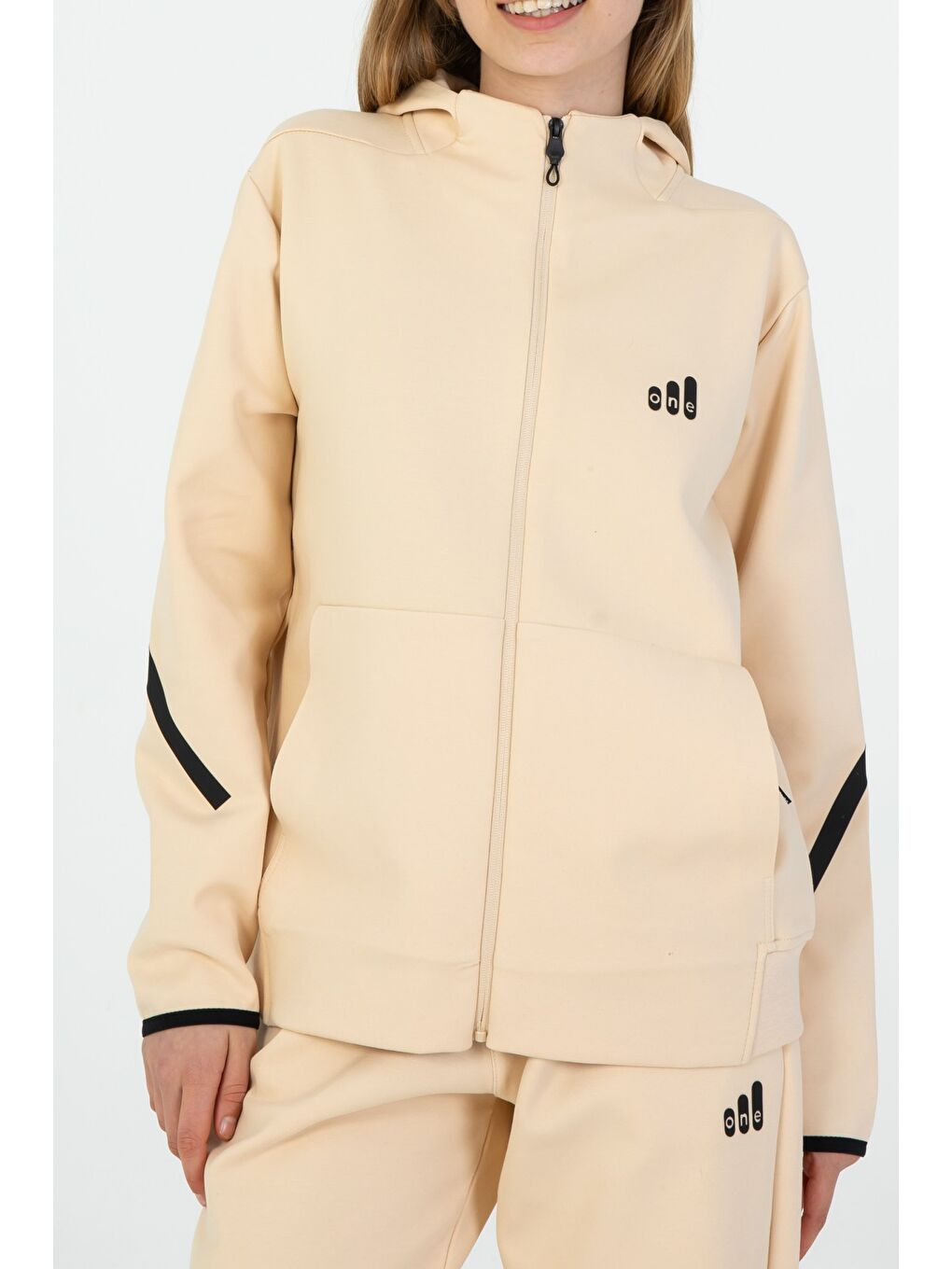 Bej Fermuarlı Çift Cep Detaylı Kapüşonlu Eşofman Takım-2