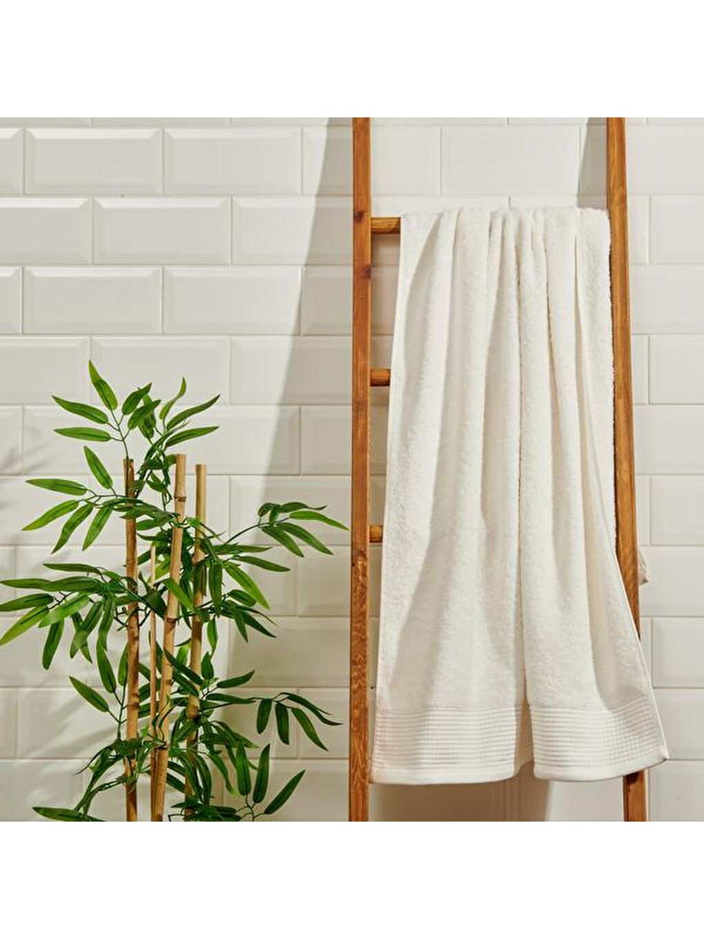 Vionel Banyo Havlusu - Beyaz - 70x140 cm