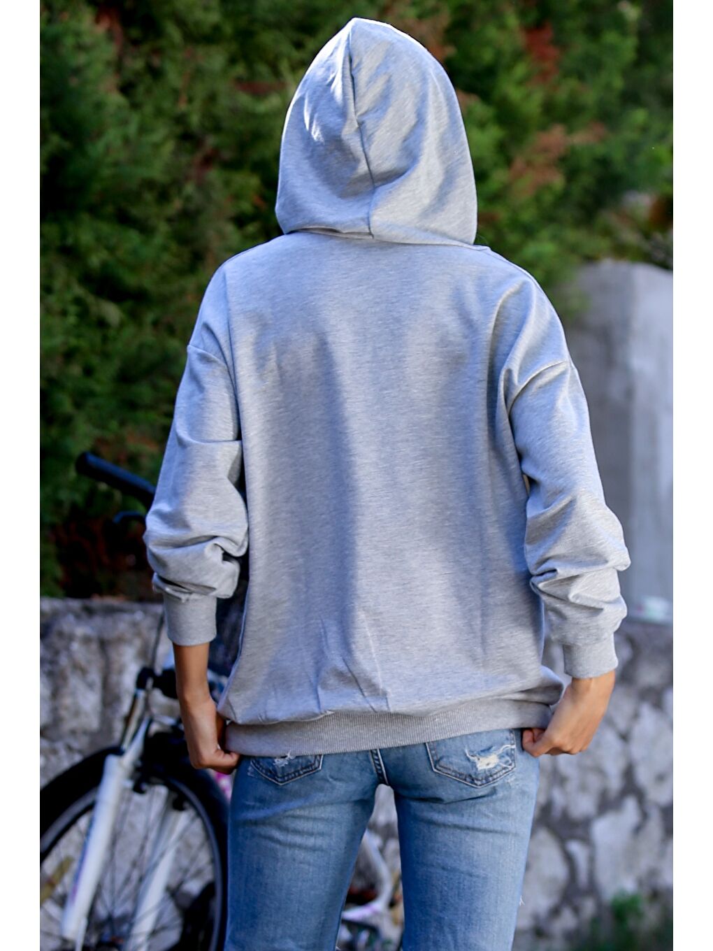 Gri Kapüşonlu Uzun Kol Cepli Örme Casual Sweatshirt-1