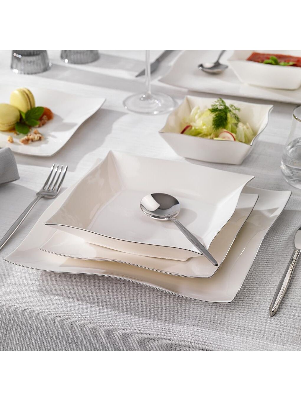 Beyaz Lovise Yemek Takımı 24 Parça-Platin-1