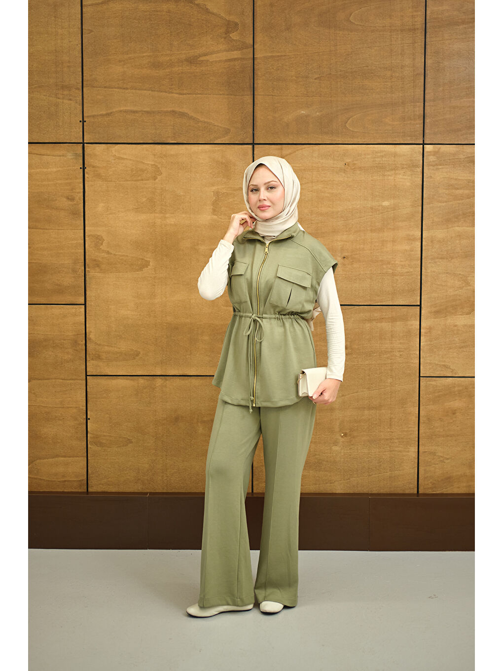 Kadın Beli Ayarlanabilir Gold Fermuar Detay Yelekli Takım Açık Yeşil