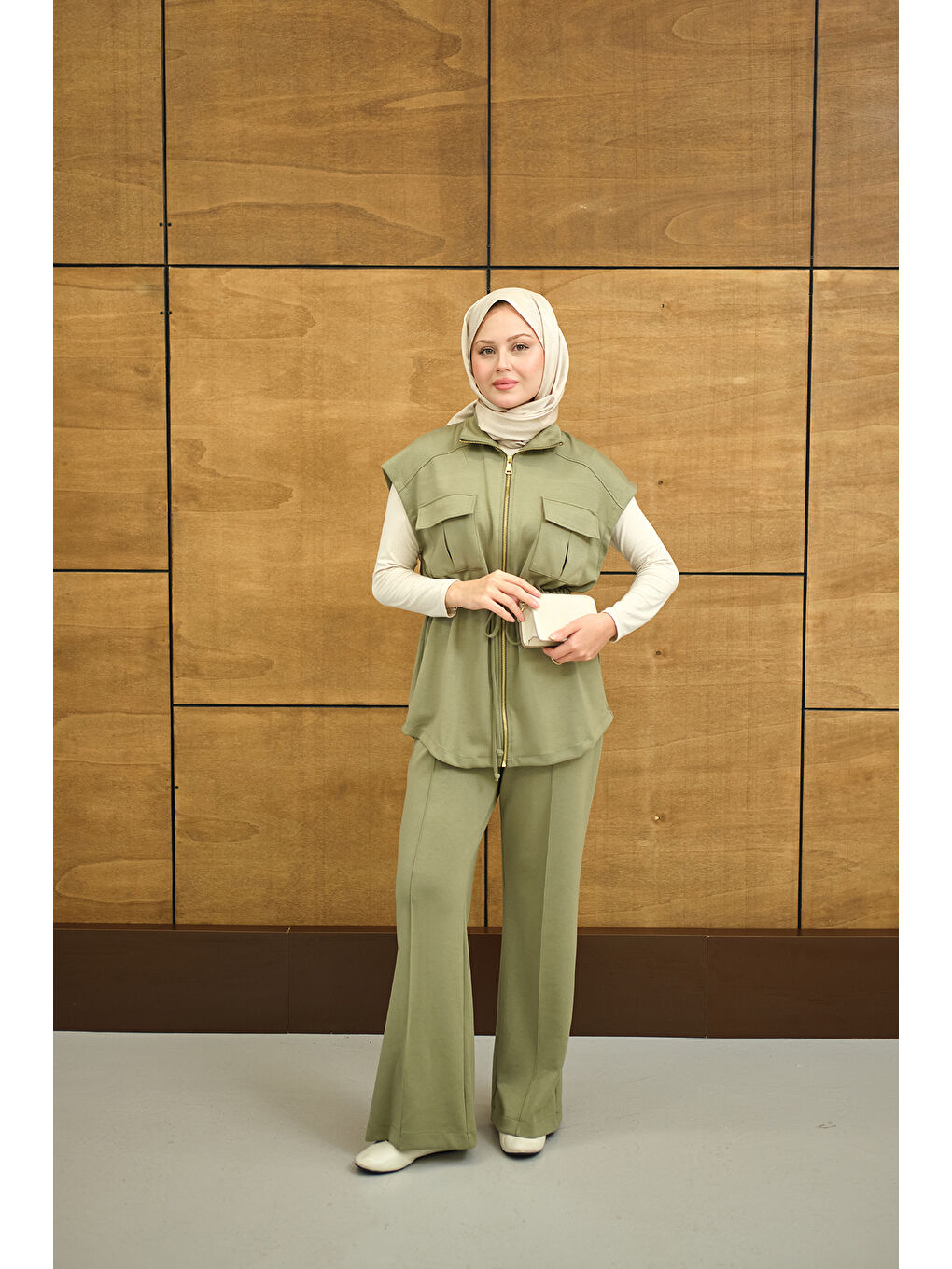 Kadın Beli Ayarlanabilir Gold Fermuar Detay Yelekli Takım Açık Yeşil-3