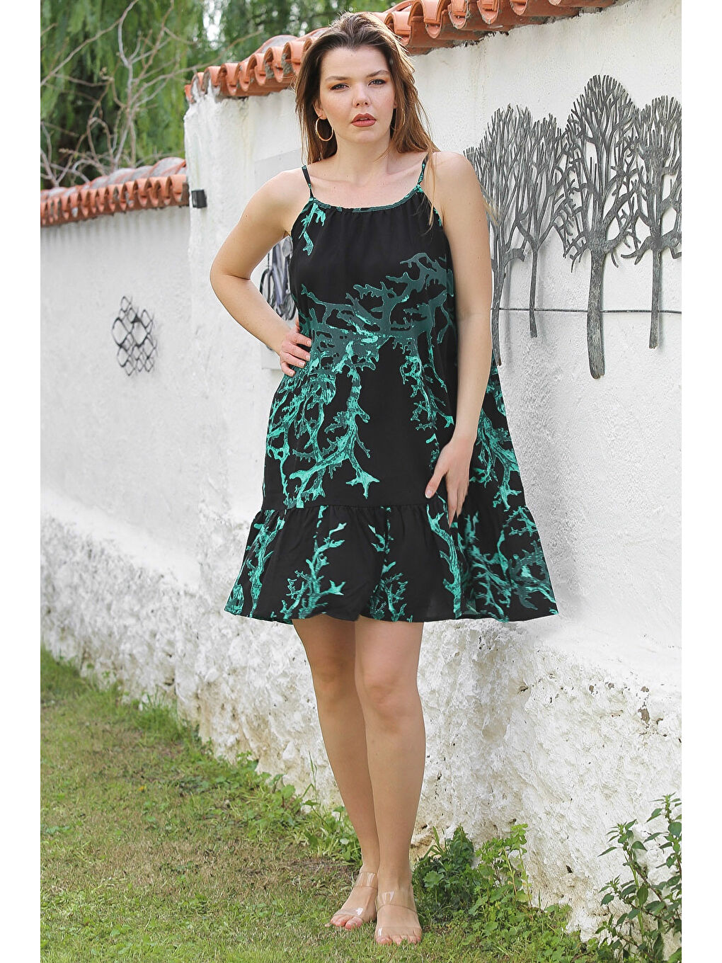 Siyah Eteği Fırfırlı Ayarlanabilir Askılı Allover Baskılı Casual Viskon Dokuma Elbise 105 66