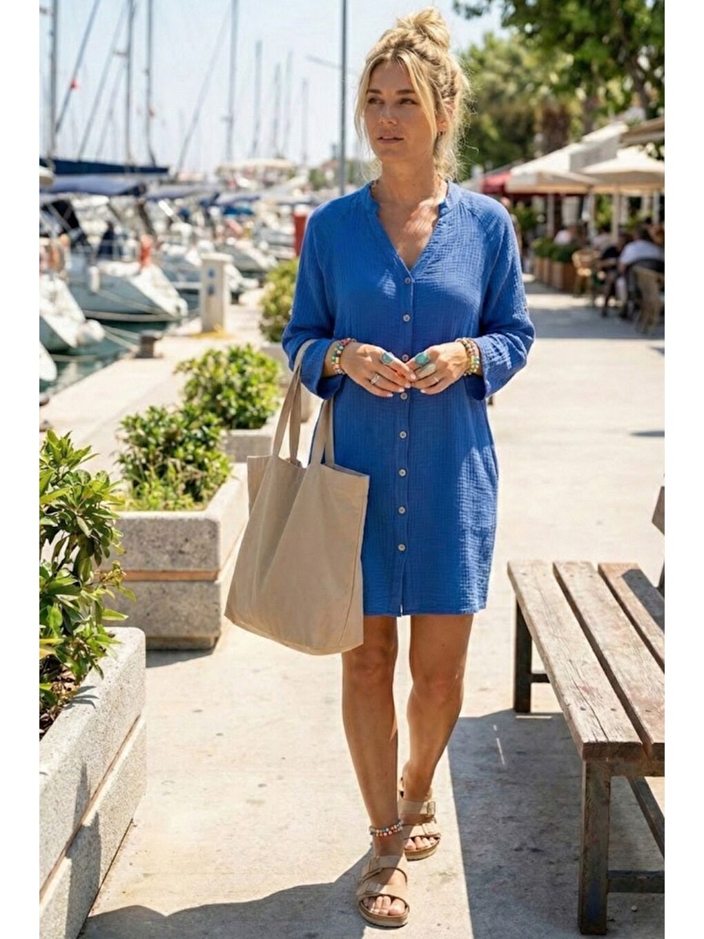 Saks Mavisi Hakim Yaka Düğmeli 3/4 Kol Kanguru Cepli Casual Müslin Salaş Dokuma Elbise 102 67-2