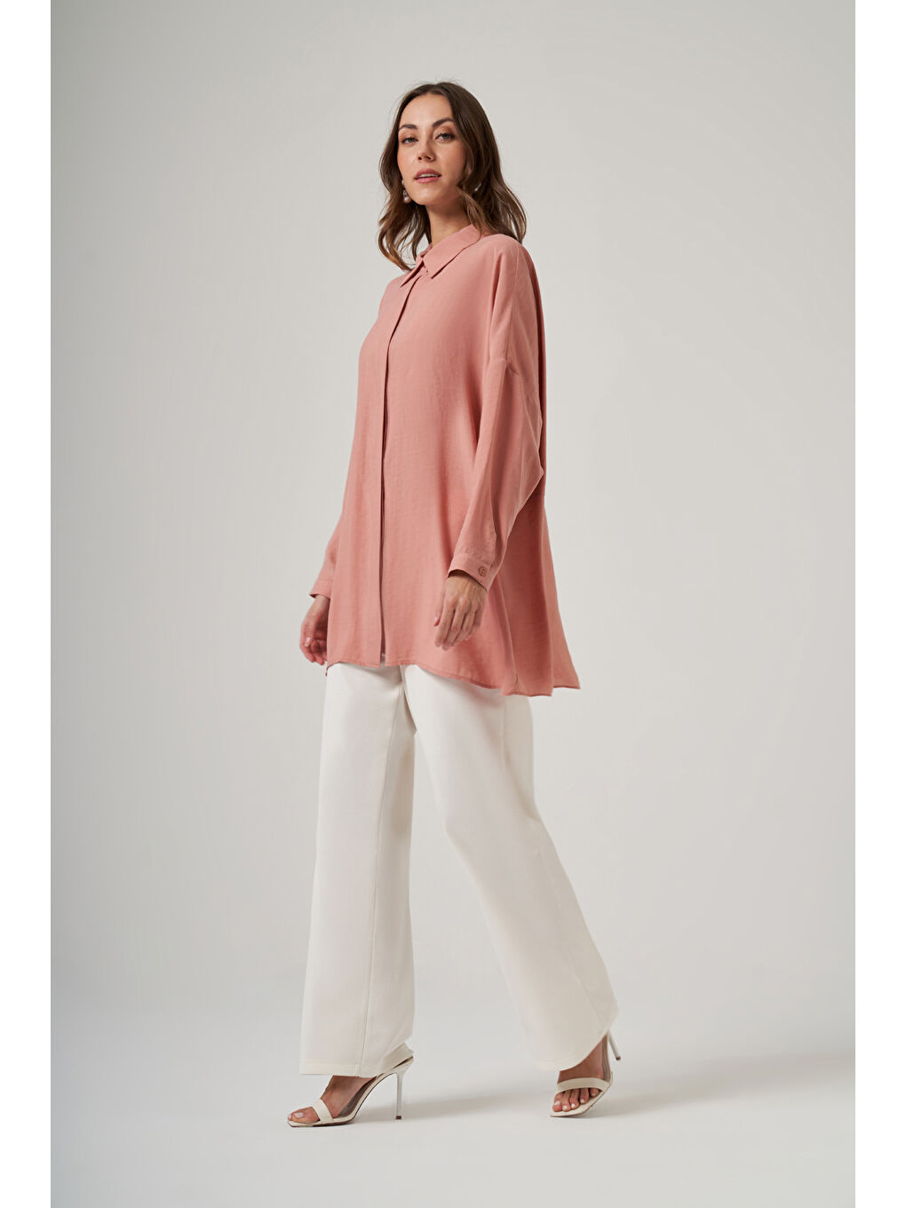 Bej Oversize Basic Yazlık Gömlek 3001 Nude-1