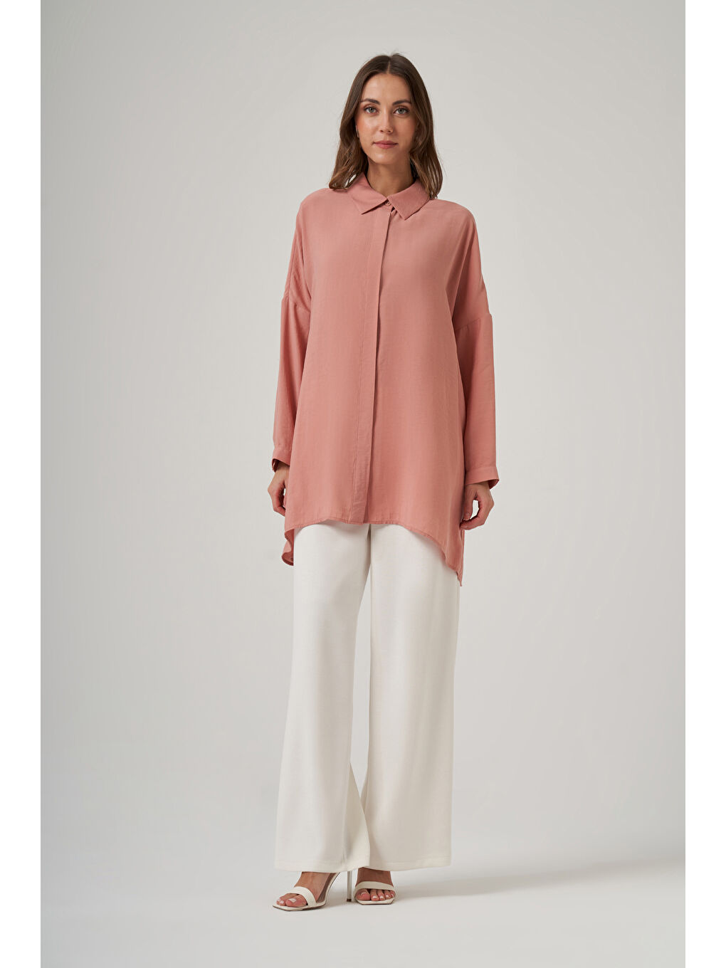 Bej Oversize Basic Yazlık Gömlek 3001 Nude-3