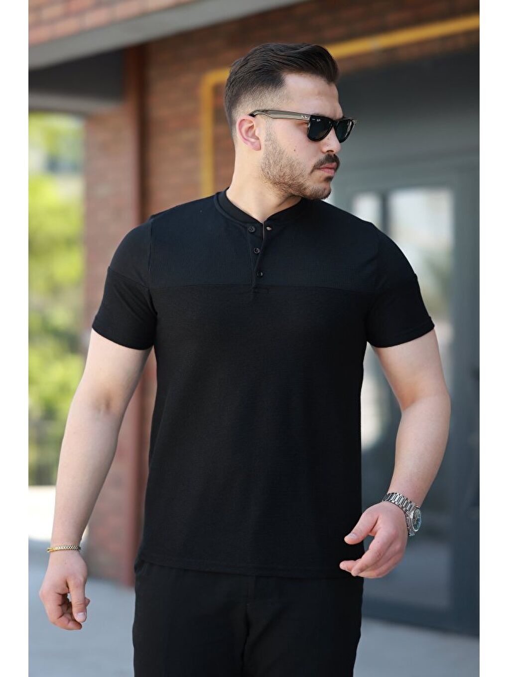 Siyah Erkek Hakim Yakalı Kısa Kollu Pamuklu T-shirt