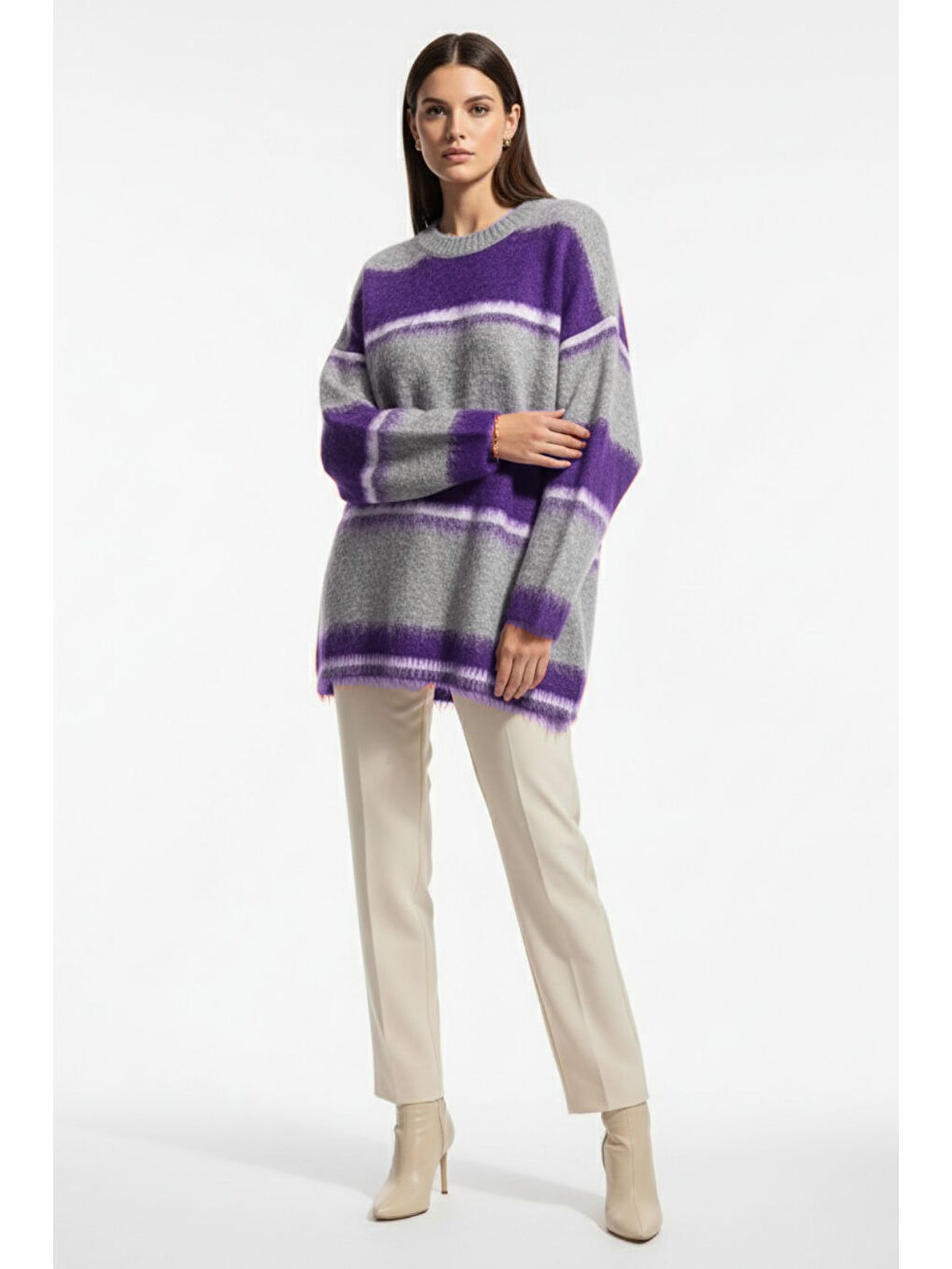Oversize Yumuşak Doklu Gri Mor Çizgili Triko Kazak-1
