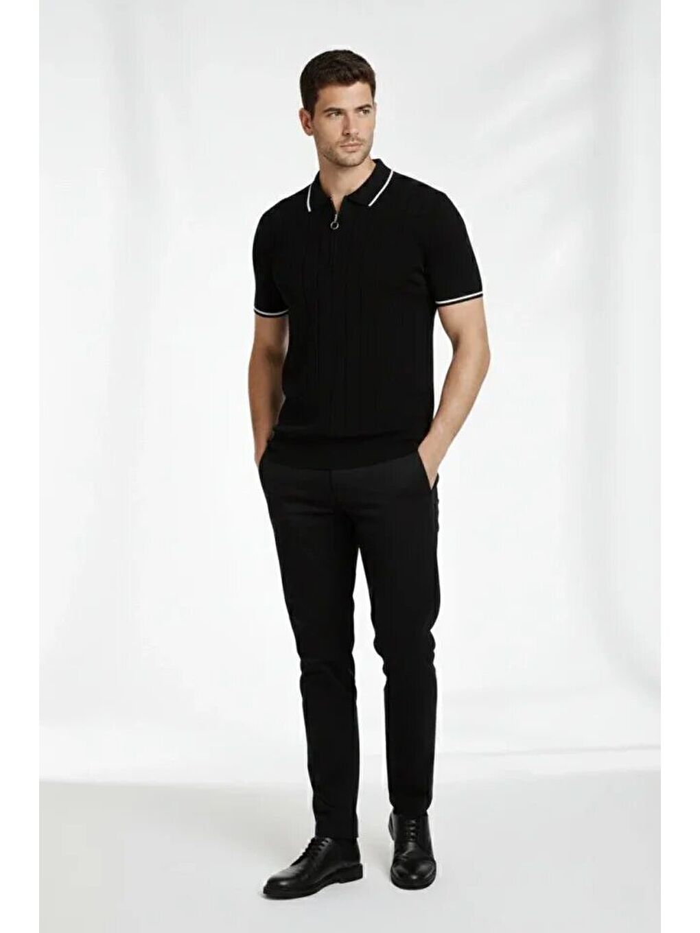 Siyah Erkek Fermuarlı Yaka Fitilli Triko Kısa Kollu Regular Fit Tişört-3