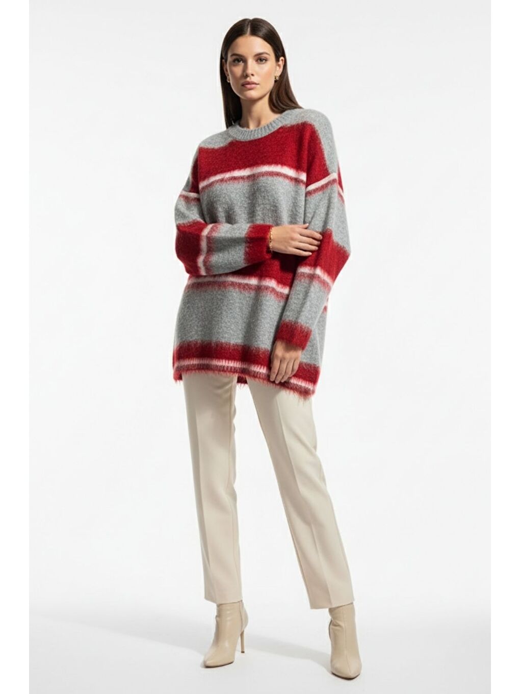 Oversize Yumuşak Doklu Gri Kırmızı Çizgili Triko Ka-2