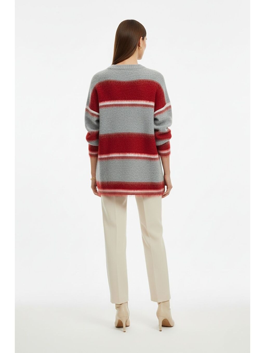 Oversize Yumuşak Doklu Gri Kırmızı Çizgili Triko Ka-4