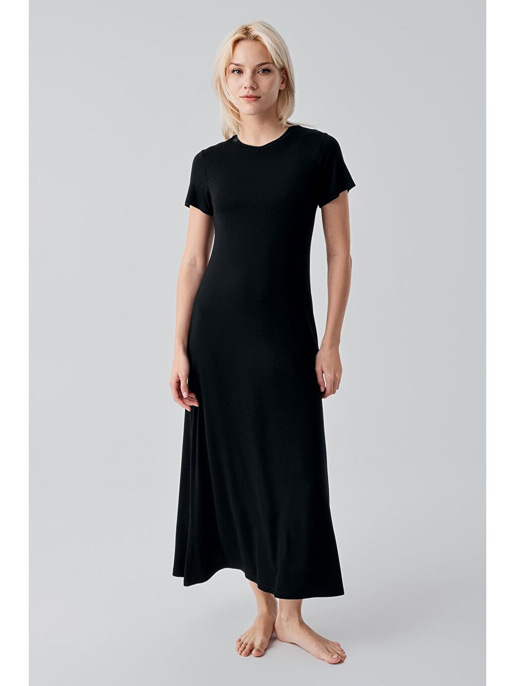 Siyah Kısa Kollu Uzun Basic Rahat Günlük Elastanlı Esnek Viskoz Soft Elbise 19110