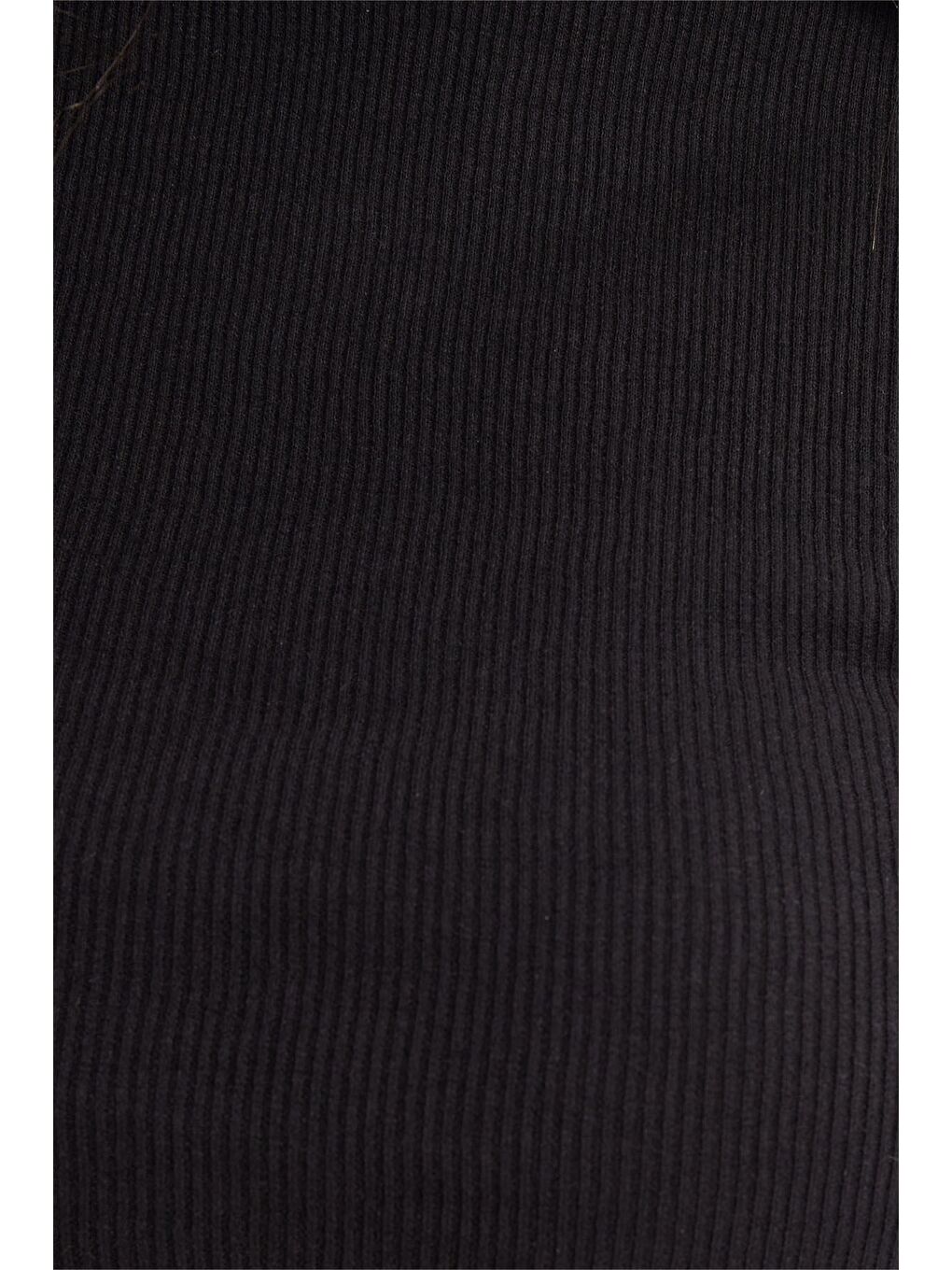 Kadın Slim Fit Dar Kesim Pamuklu Dik Yaka Sıfır Kol Siyah  Crop Bluz-4