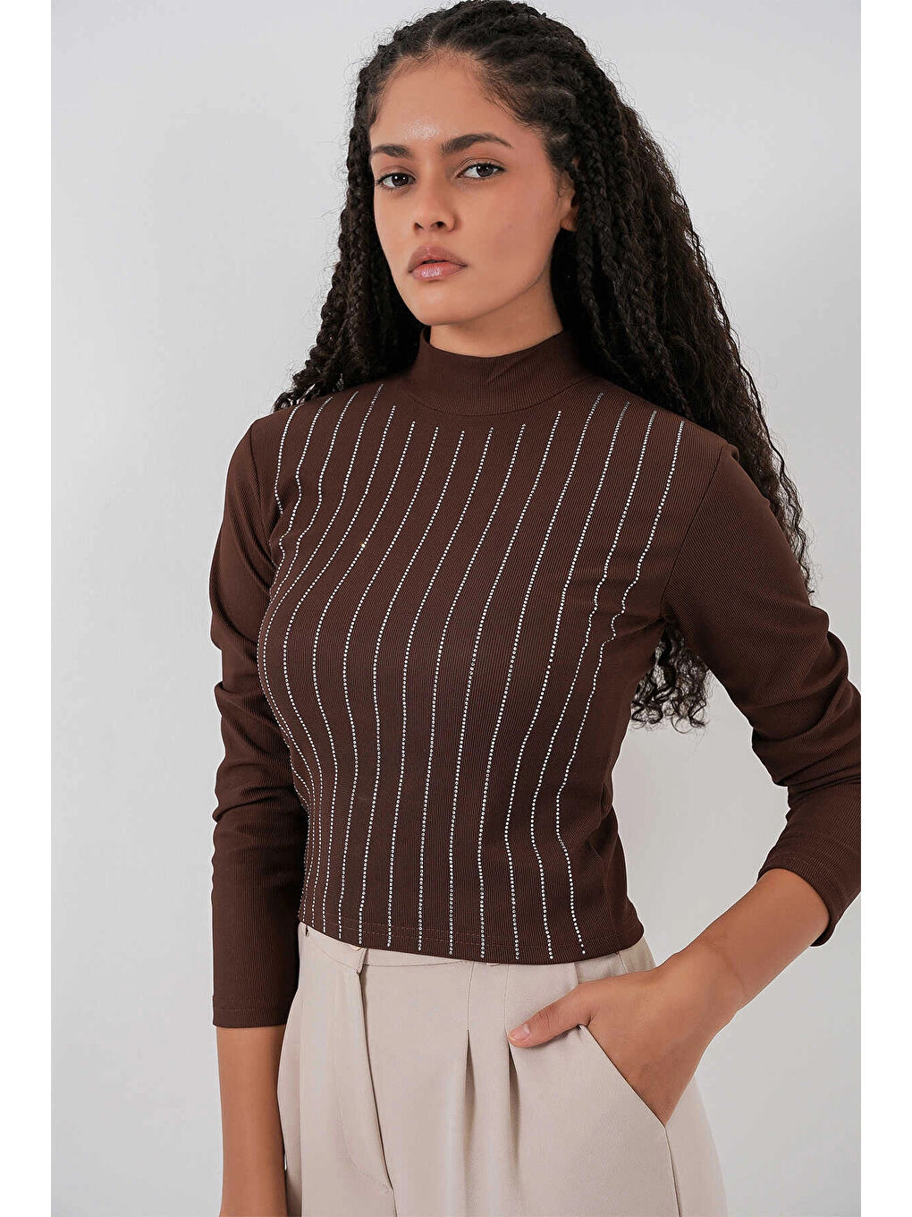 Kadın Kahverengi Yarım Balıkçı Önü Taşlı Body HZL25W-BD19221-1