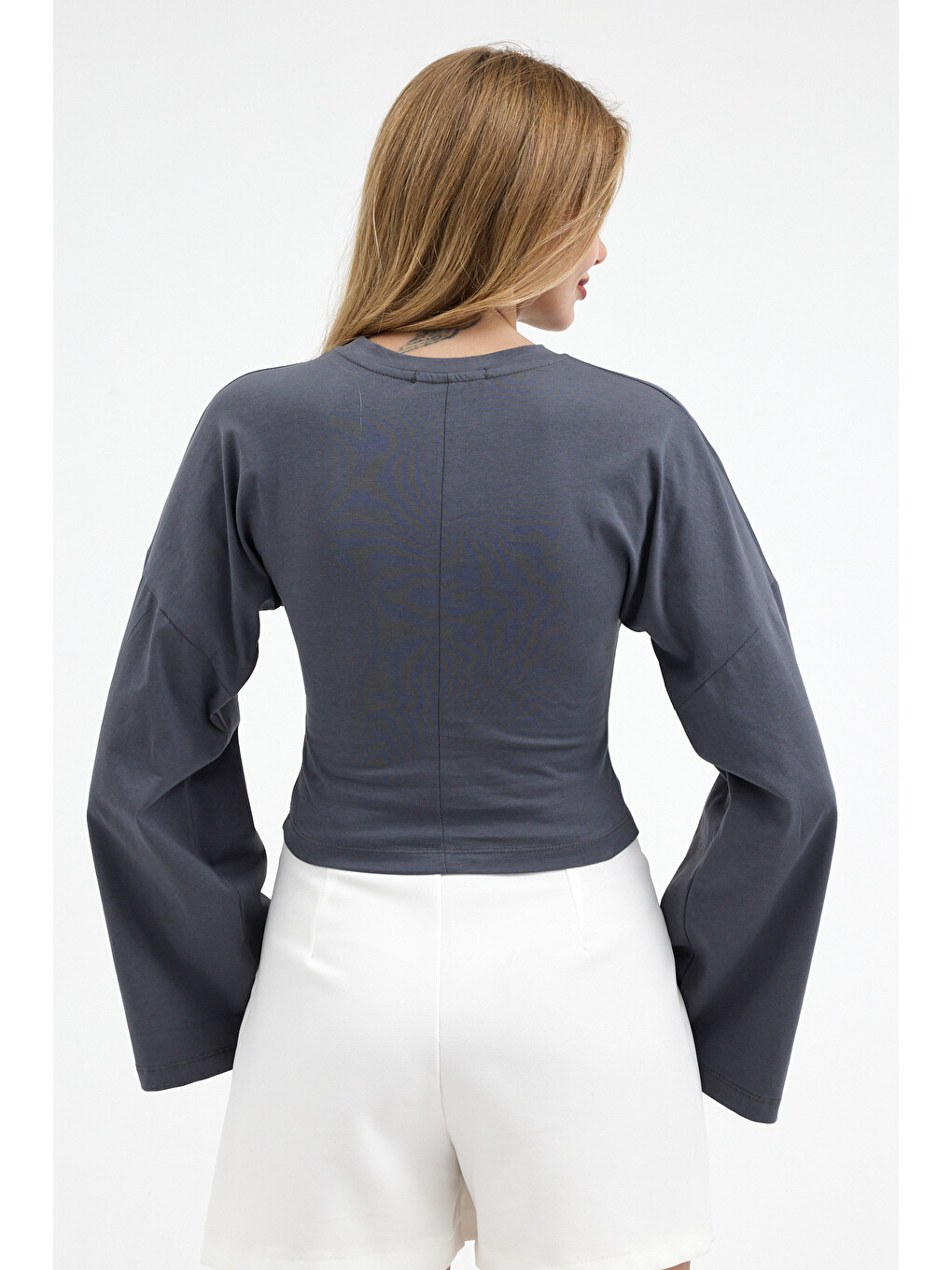 Gri Kadın Basic Geniş Kol Füme Crop Bluz-3