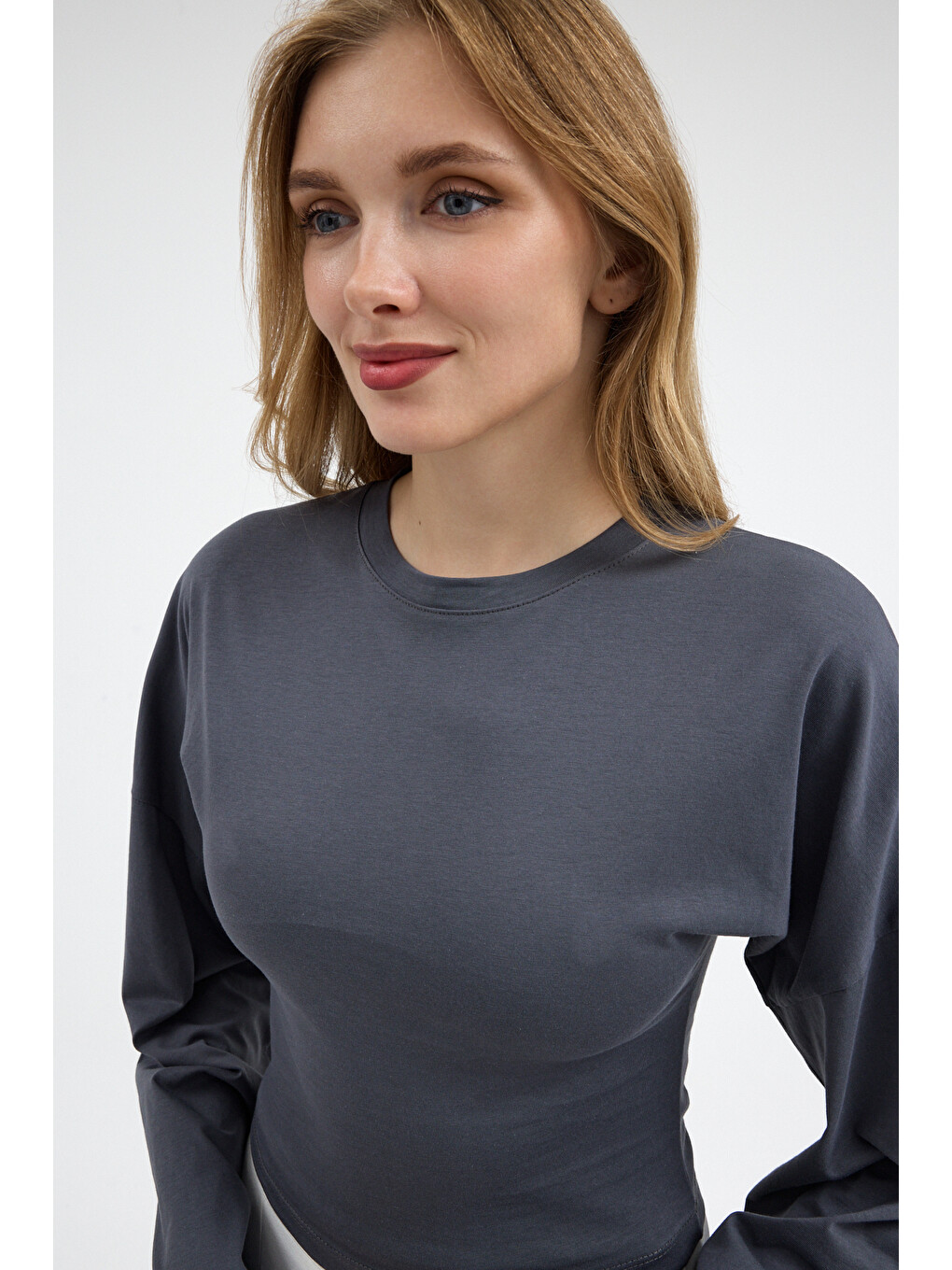 Gri Kadın Basic Geniş Kol Füme Crop Bluz-5