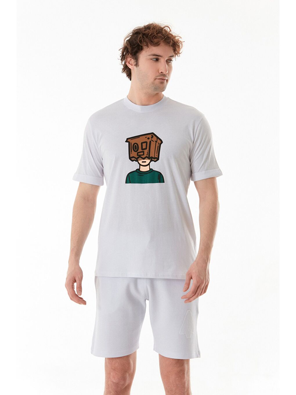 Beyaz Dijital Baskı Bisiklet Yaka Tişört-1