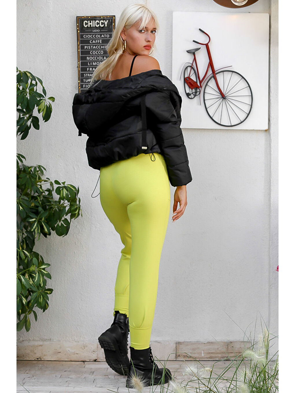 Kadın Açık Yeşil Bağlamalı Çift Cepli Standart Dar Paça Casual Pamuk Örme Pantolon-1