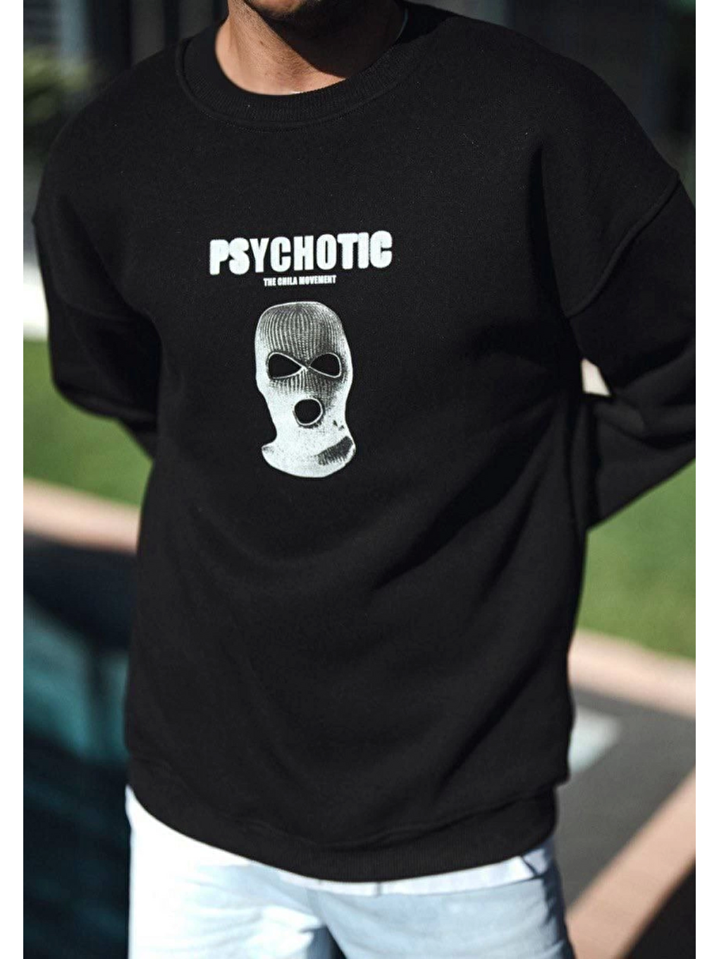 Kışlık Bisiklet Yaka Baskılı Sweatshirt - Siyah