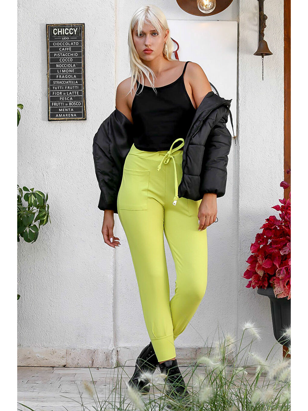 Kadın Açık Yeşil Bağlamalı Çift Cepli Standart Dar Paça Casual Pamuk Örme Pantolon-7