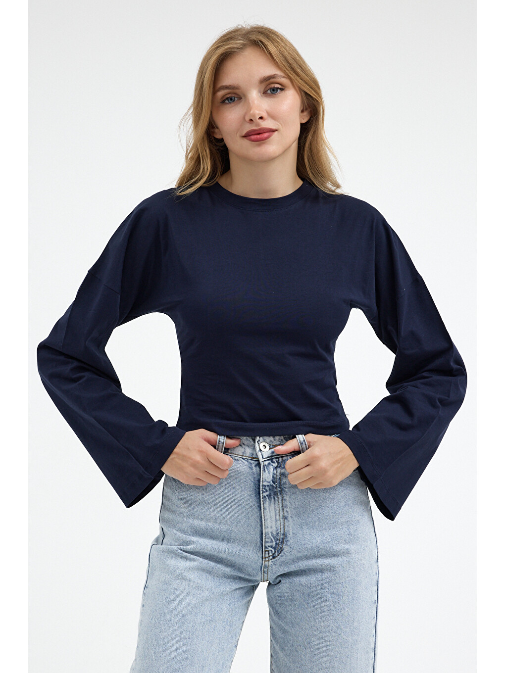 Kadın Basic Geniş Kol Lacivert Crop Bluz-4