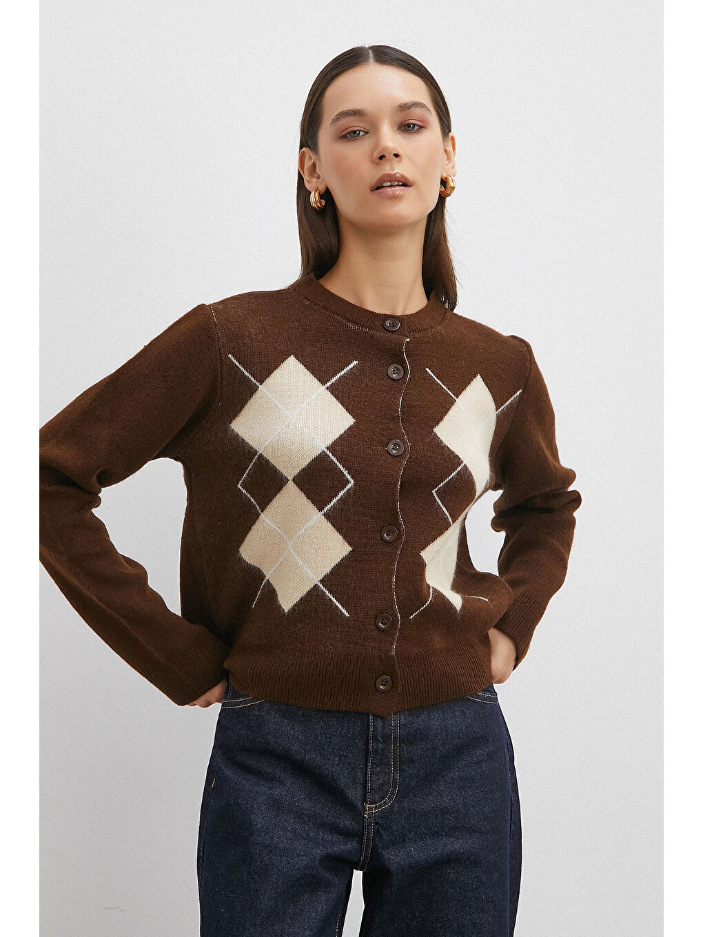 Karışık Düğmeli Baklava Desenli Hırka Kahve-3