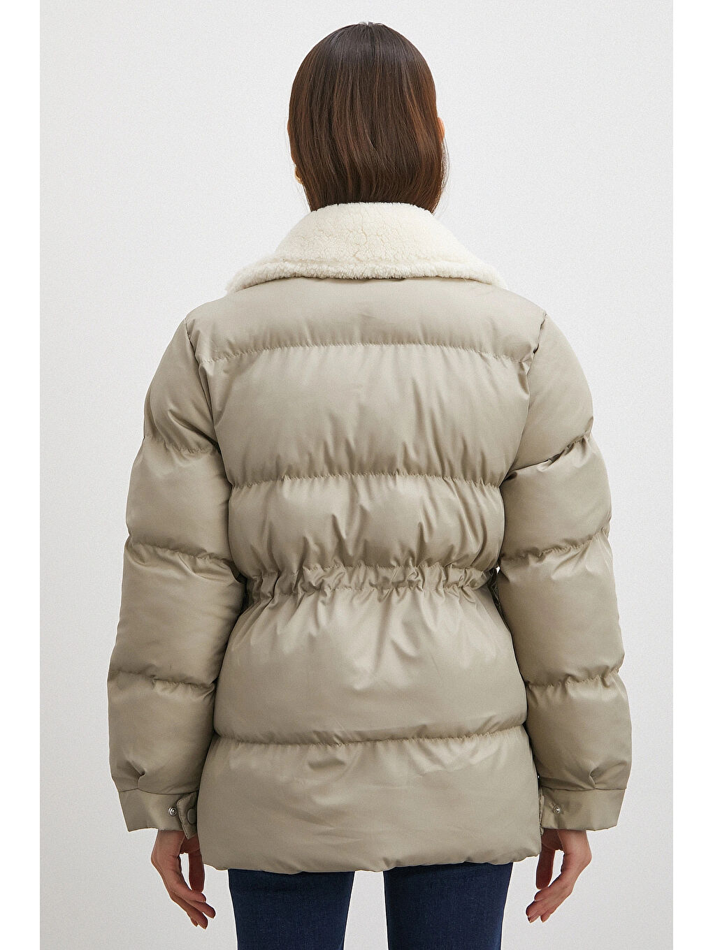 Kürk Yakalı Şişme Mont Bej-5