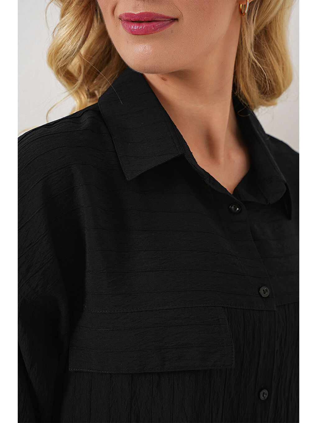 Kadın Cep Detaylı Kısa Kol Gömlek 20317 - Siyah-4
