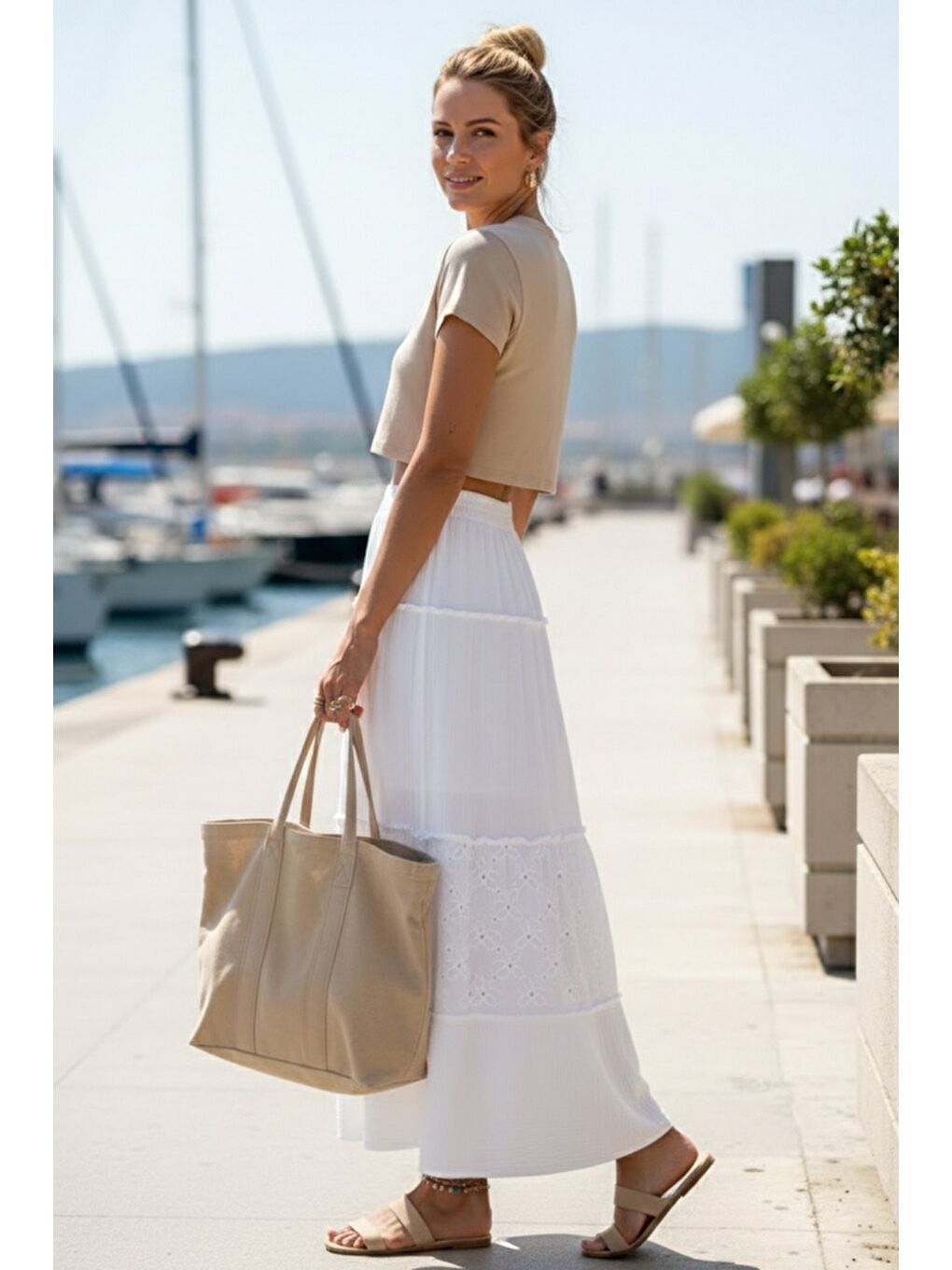 Beyaz Eteği Fırfırlı Brodeli Lastikli Bel Casual Müslin Uzun Dokuma Etek 92 65-3