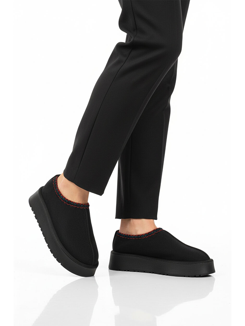 Siyah İçi Kürklü Kadın Casual Ayakkabı U-50 Z-1