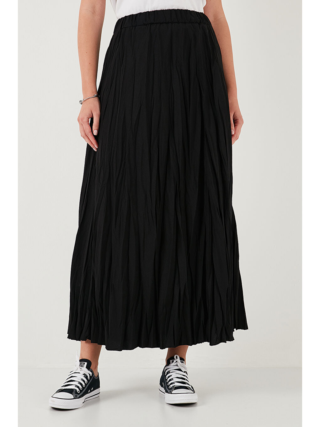 Siyah Modest Pamuk Karışımlı Regular Fit Kırışık Görünümlü Uzun Kadın Tesettür Etek 6698042-4