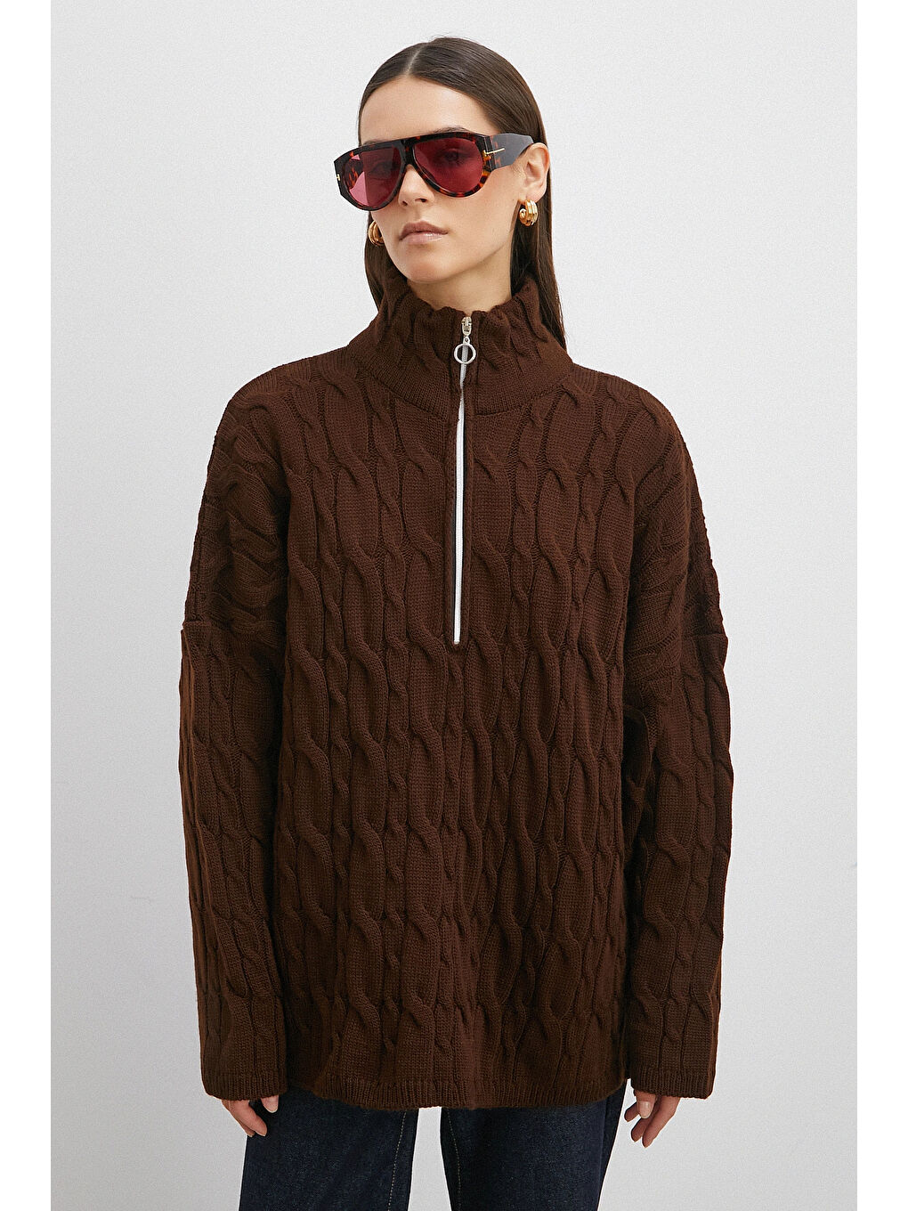 Karışık Saç Örgülü Yarım Fermuarlı Kazak Kahve-4