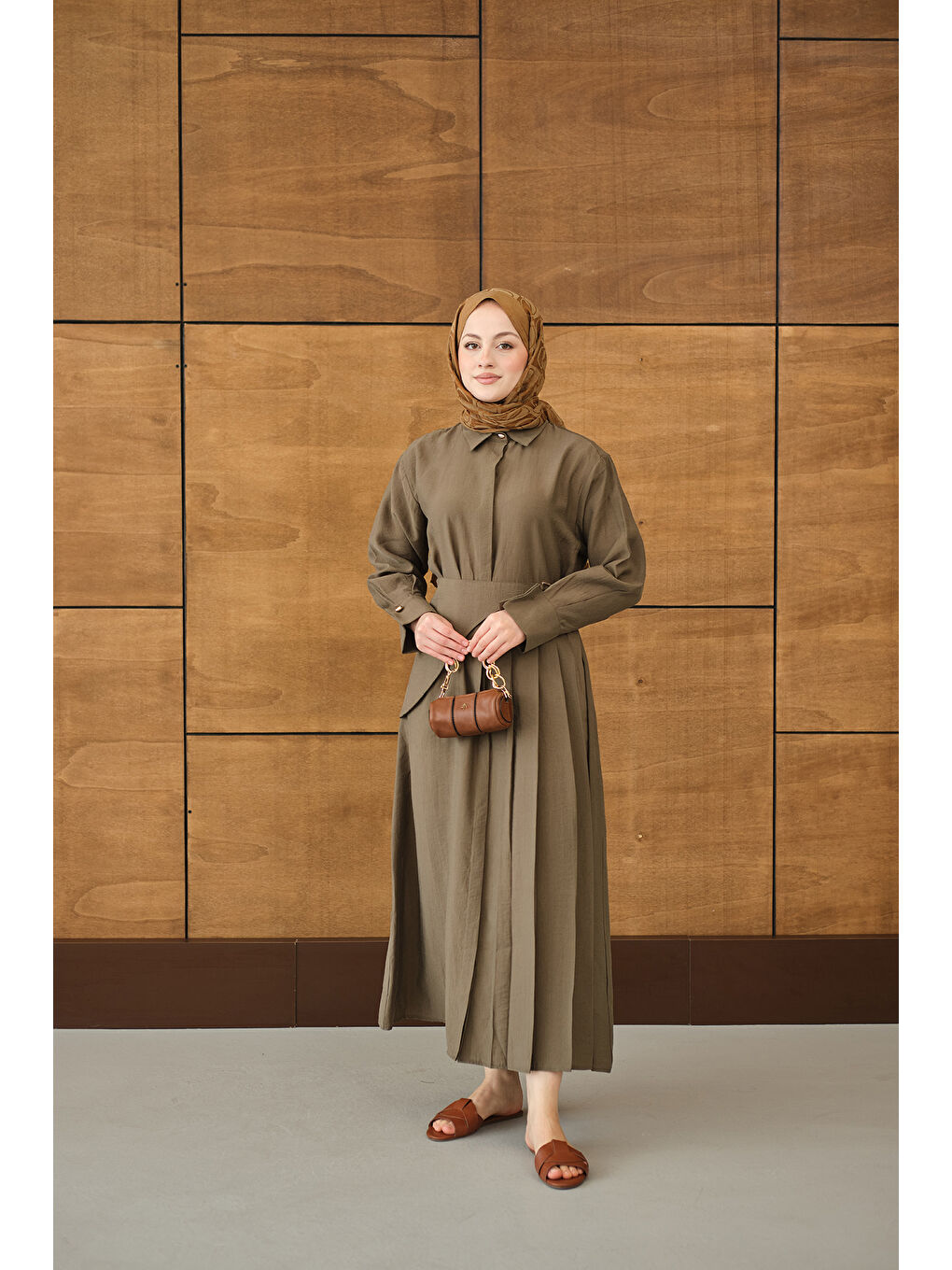 Kadın Pileli Kemer Bağlamalı Boydan Düğmeli Elbise Haki Yeşil-2