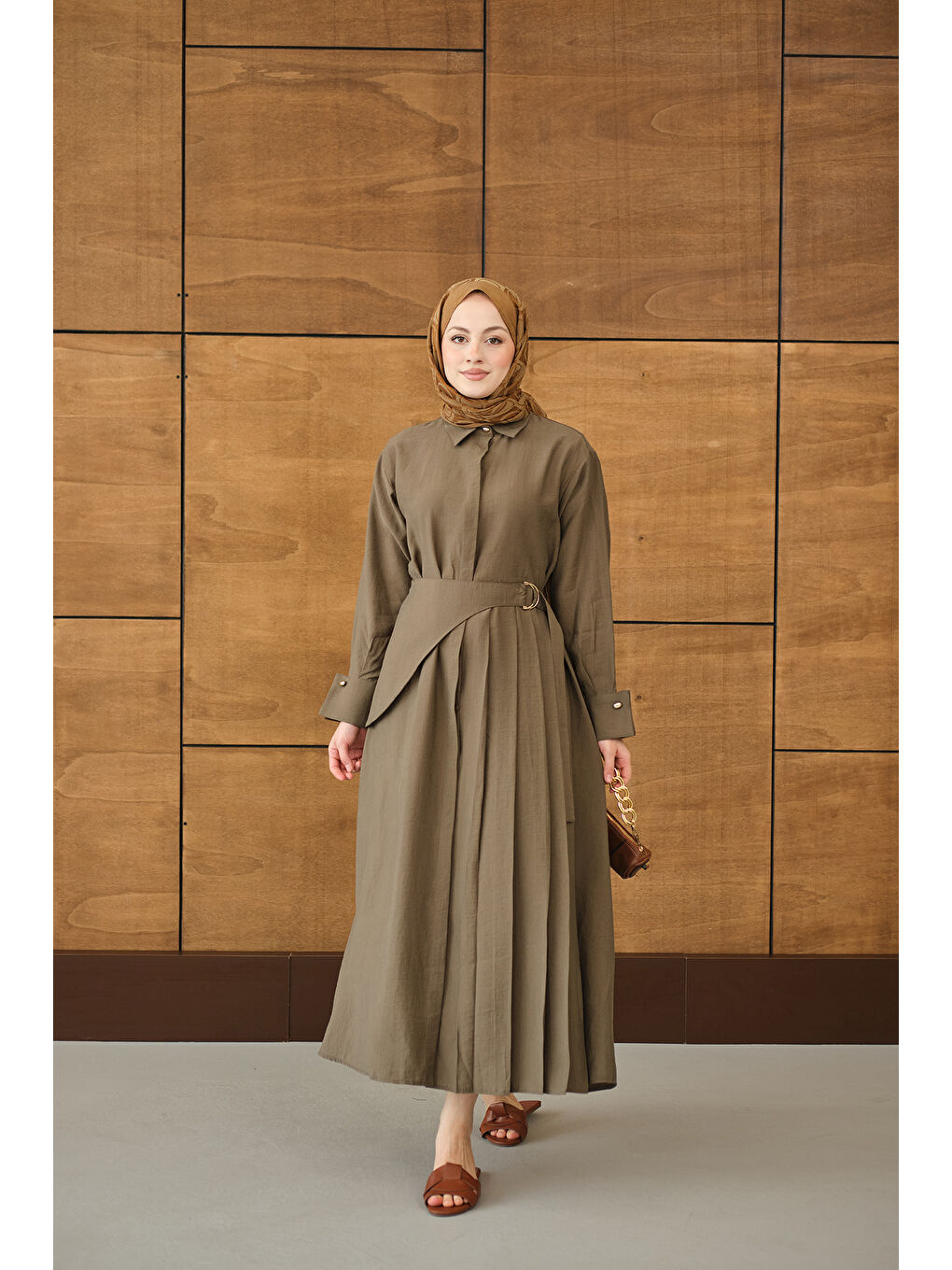Kadın Pileli Kemer Bağlamalı Boydan Düğmeli Elbise Haki Yeşil-3