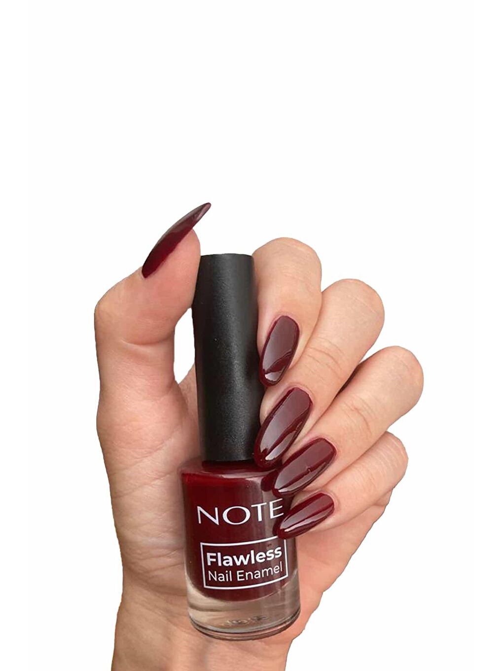 Note Cosmetique Kırmızı Nail Flawless  Oje 11 Powerfull - Kırmızı - 1