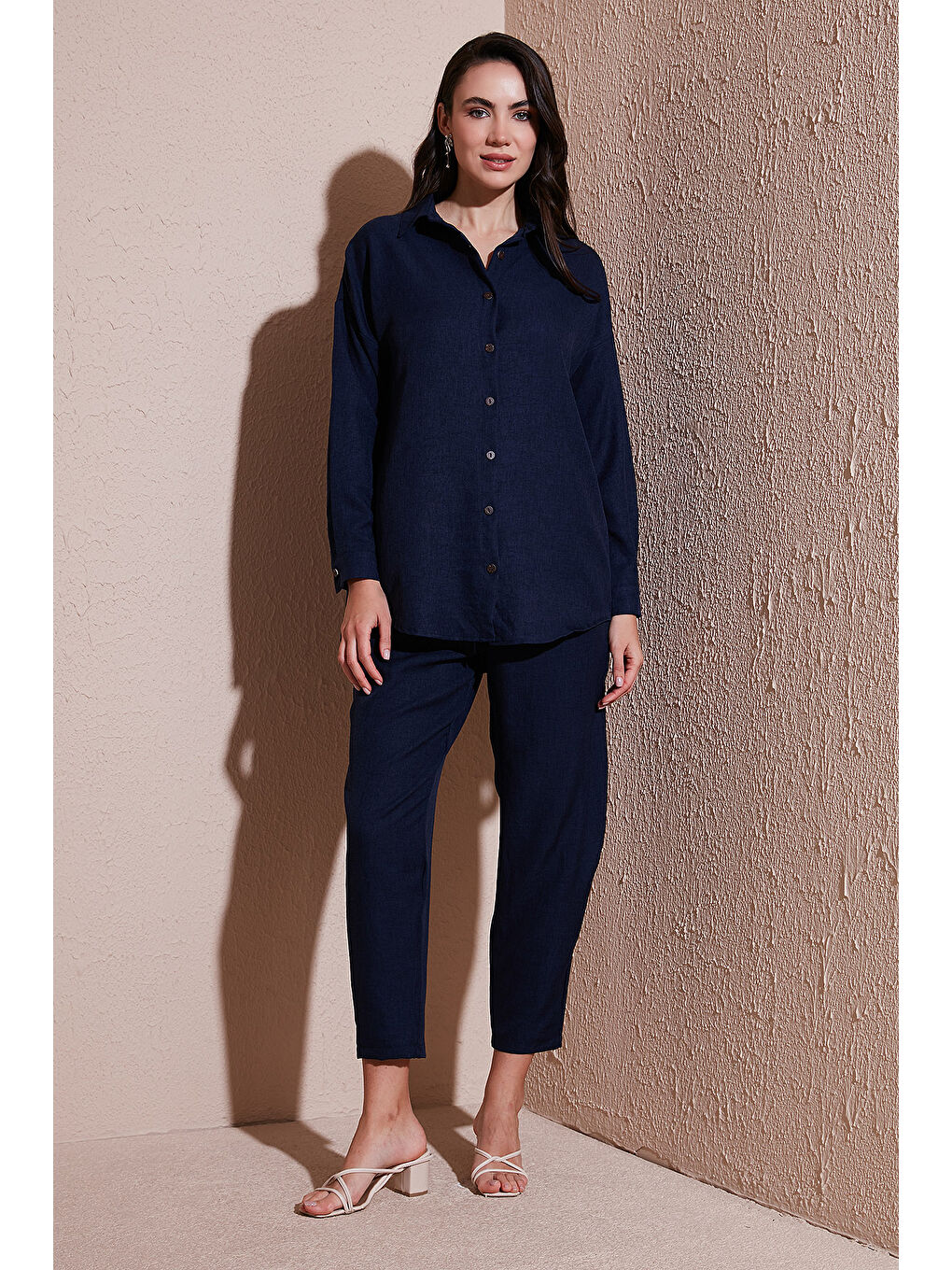 Lacivert Keten Karışımlı Regular Fit Lastikli Bel Uzun Kollu Kadın Alt Üst Takım 6696622-1