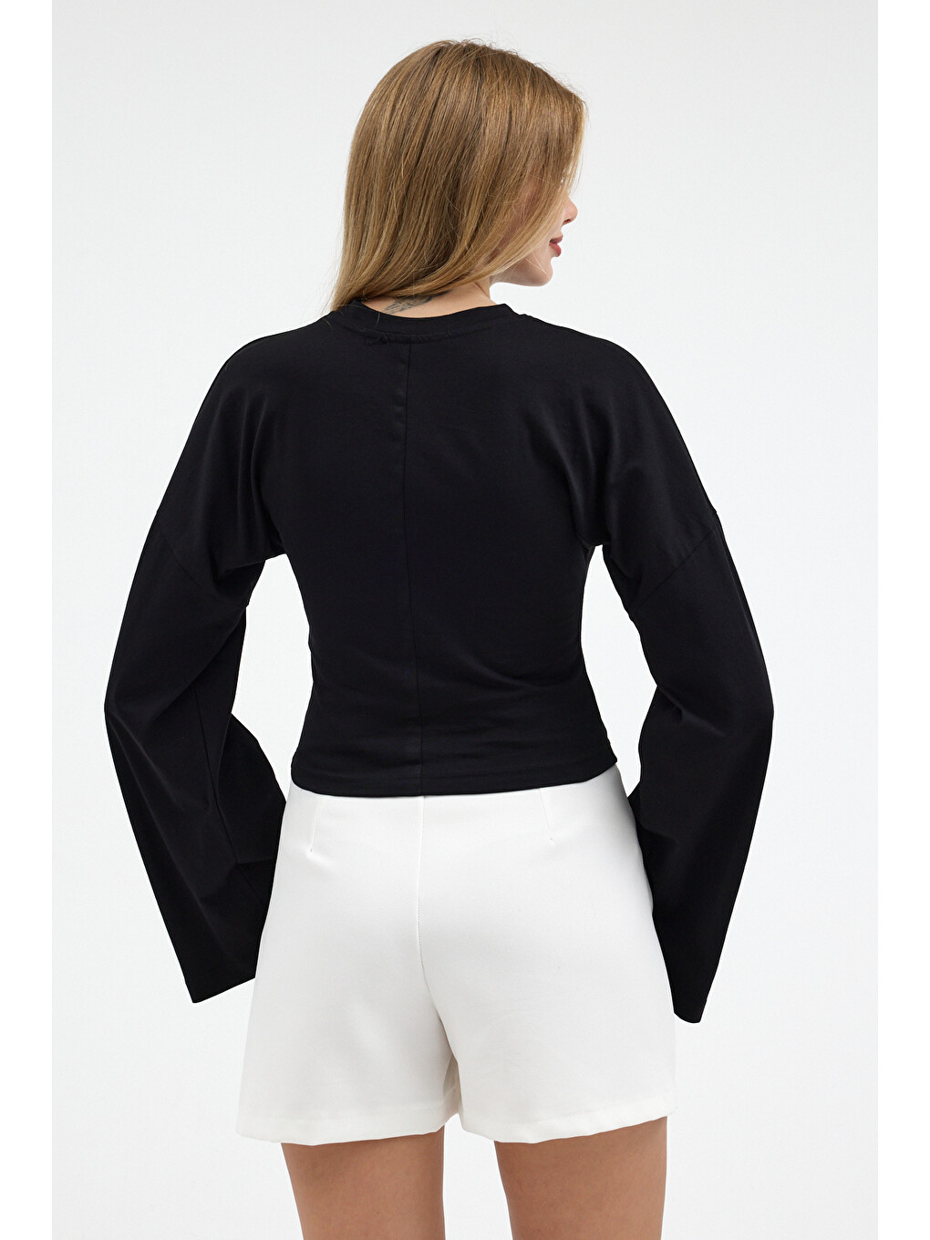 Kadın Basic Geniş Kol Siyah Crop Bluz-2