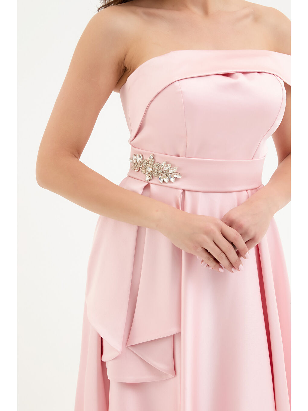 Pembe Kadın Pudra Taş Aksesuarlı Saten Mini Mezuniyet Abiye Elbise-3