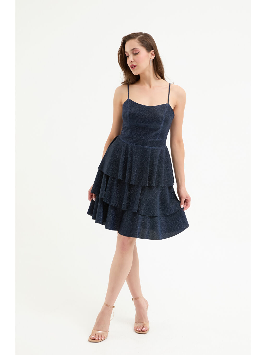 Kadın Lacivert İnce Askılı Sırt Dekolteli Simli Mini Mezuniyet Elbisesi