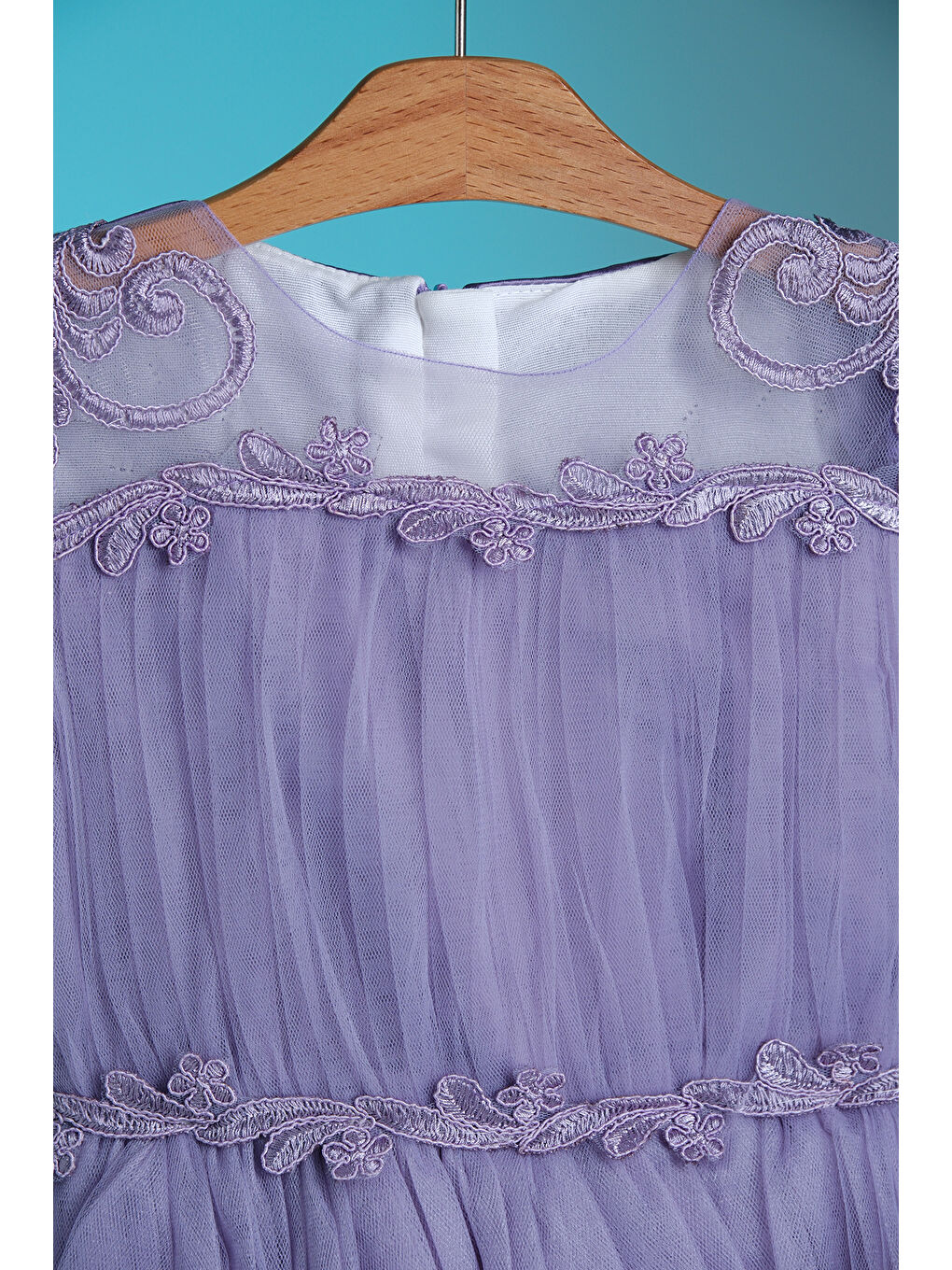 Lila Beli ve Omuzu İşleme Detaylı Kız Çocuk Abiye ABY.2287-4