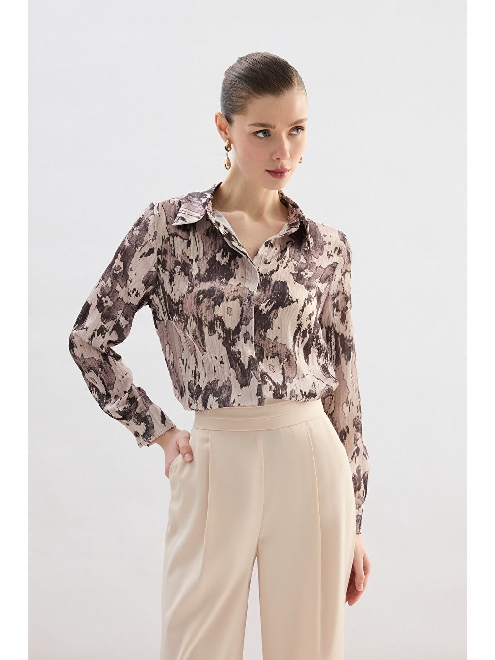 Kahverengi Desenli Düz Kesim Gömlek - Kahve-2
